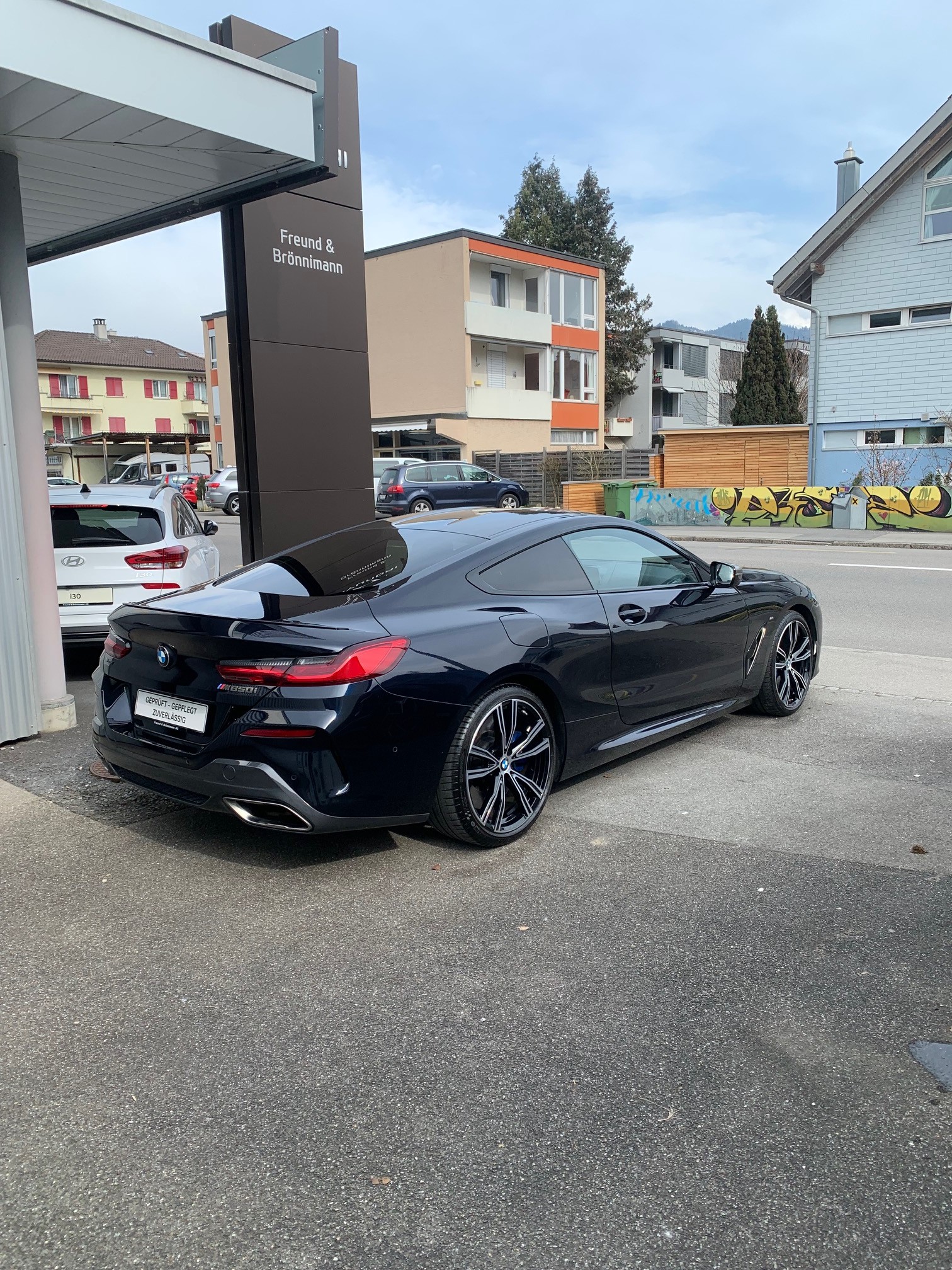 BMW M850i xDrive Steptronic-showroom-element-3