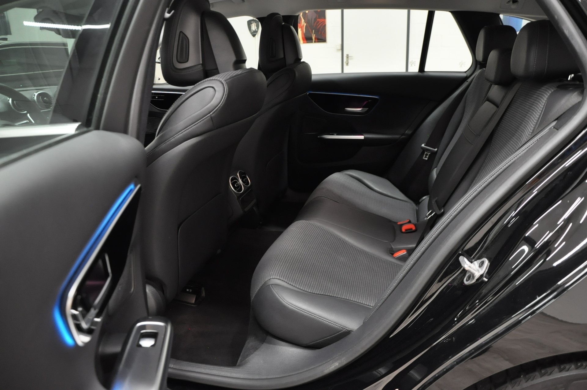MERCEDES-BENZ C 220 d T 4Matic Swiss Star-image-15