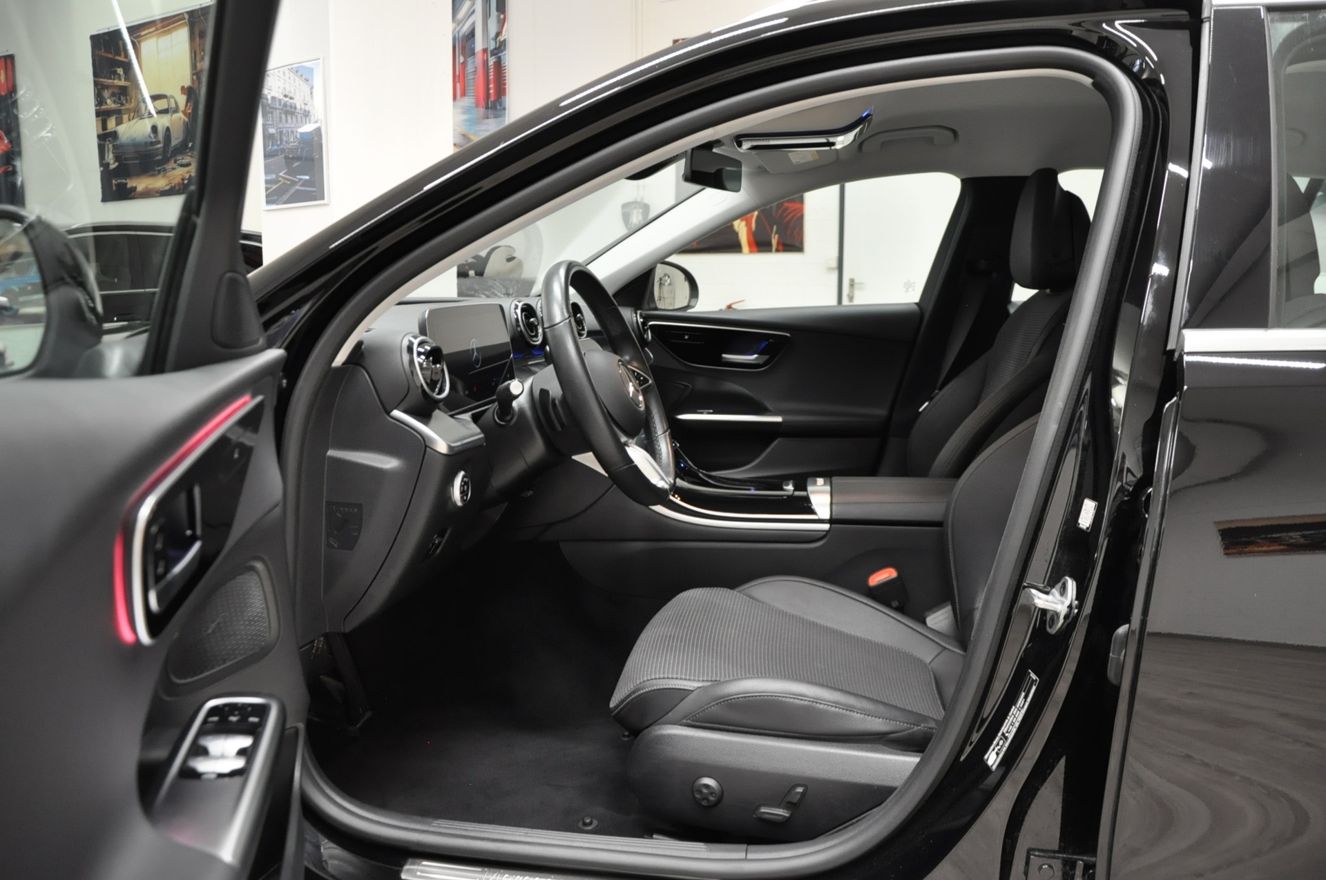 MERCEDES-BENZ C 220 d T 4Matic Swiss Star-image-8