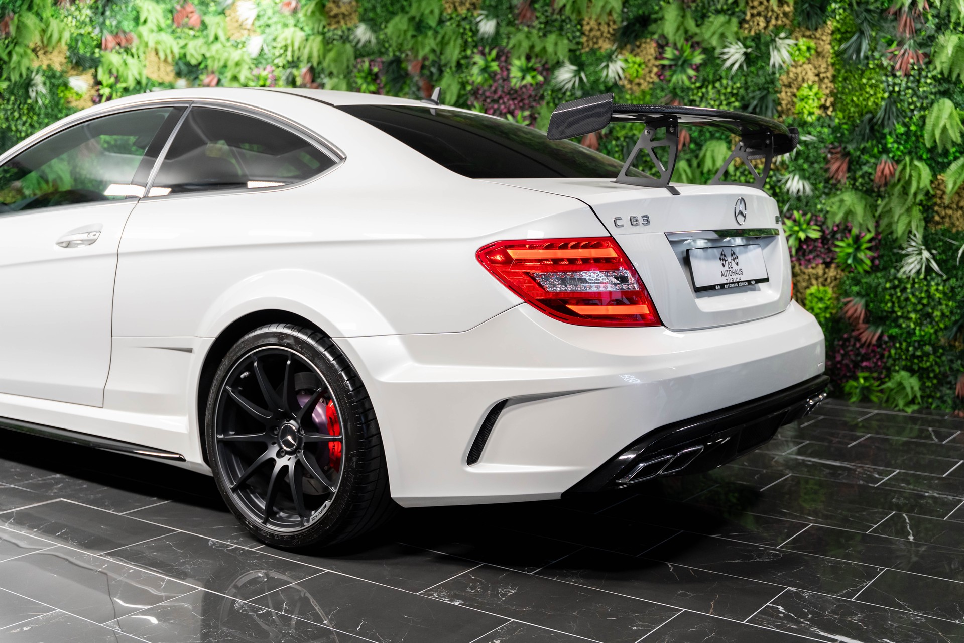 MERCEDES-BENZ C 63 Coupé AMG Black Series Speedshift MCT 517 PS-image-8