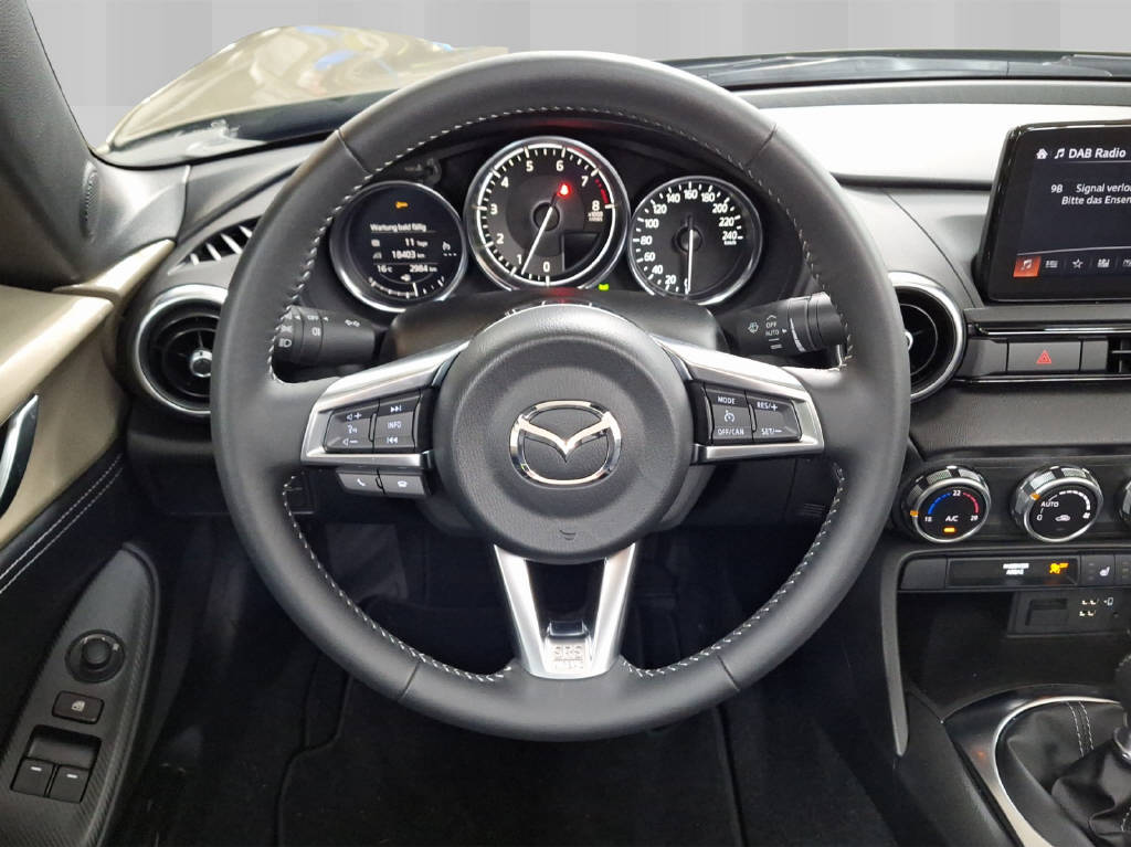 MAZDA MX-5 1.5 Exclusive-Line-image-6