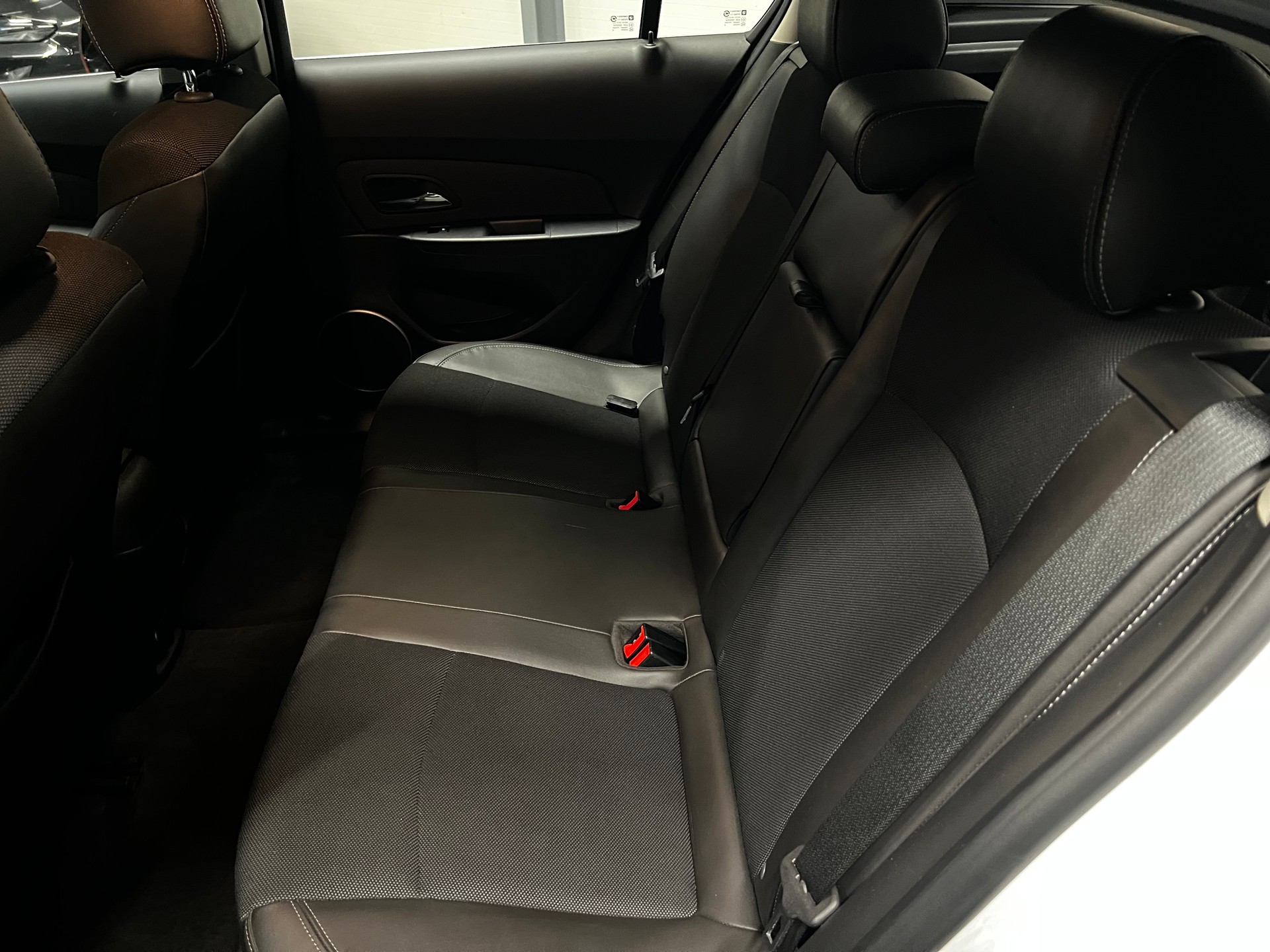 CHEVROLET Cruze 1.8 LTZ Automatic-image-12