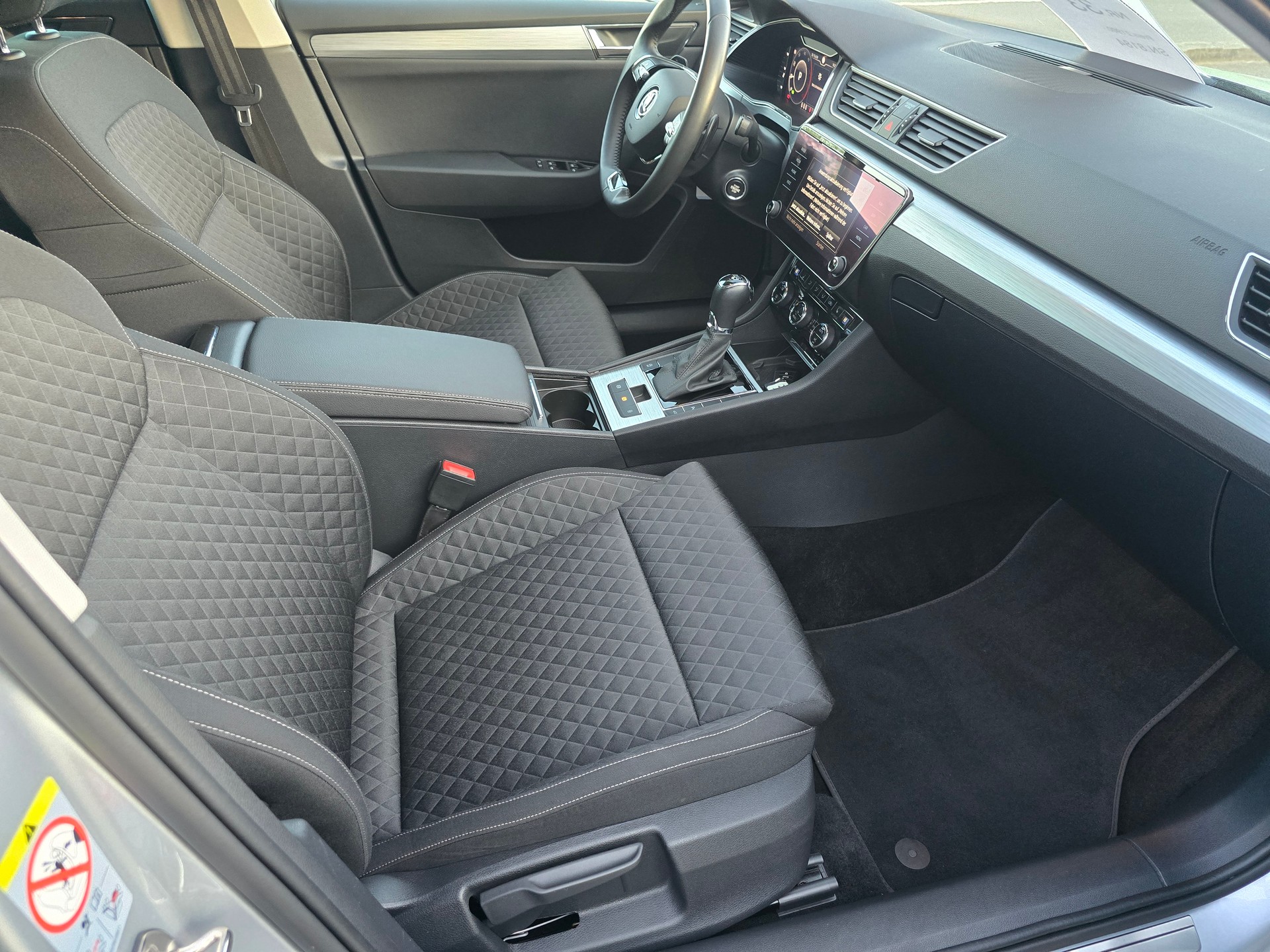 SKODA Superb Combi 2.0 TDi Ambition DSG*Frsch ab MFK"Frisch ab Service*-image-9