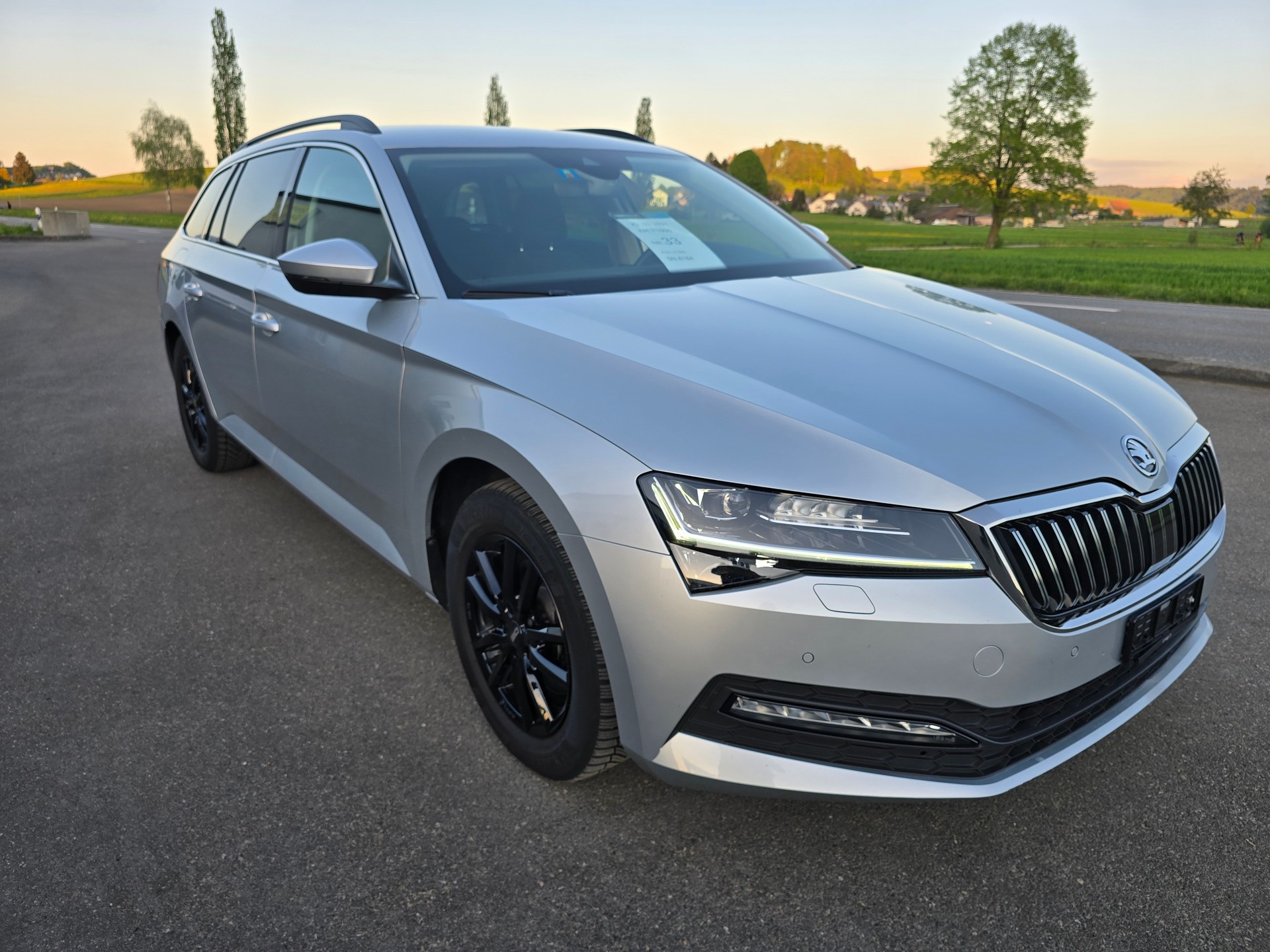 SKODA Superb Combi 2.0 TDi Ambition DSG*Frsch ab MFK"Frisch ab Service*-image-5