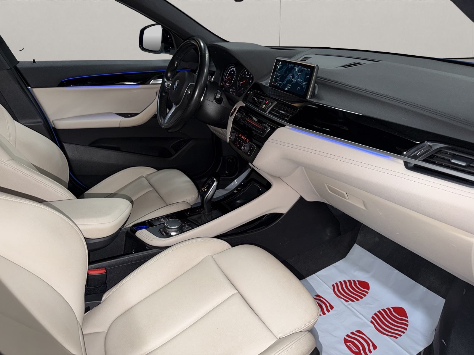 BMW X2 xDrive 20d M Sport Steptronic-image-12