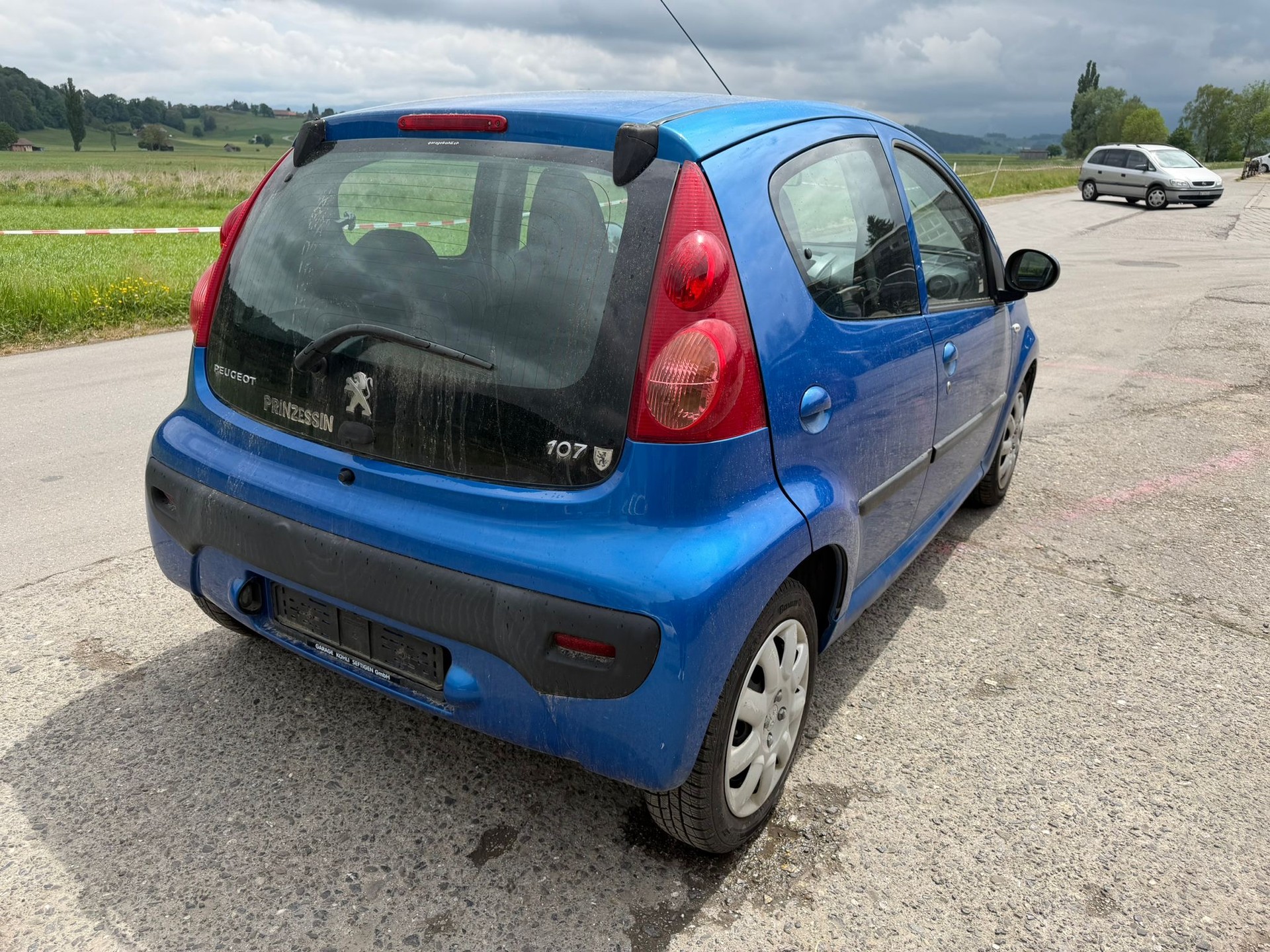 PEUGEOT 107 1.0 Trendy-image-7