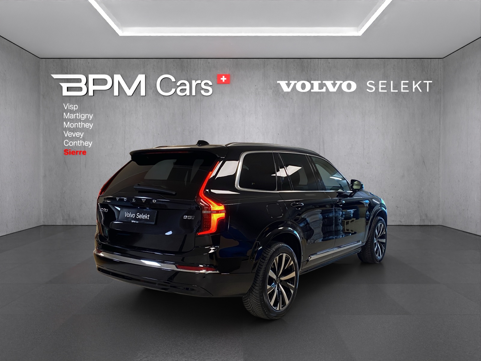 VOLVO XC90 B5 Benzin Mild Hybrid AWD Plus Bright Geartronic-showroom-element-1