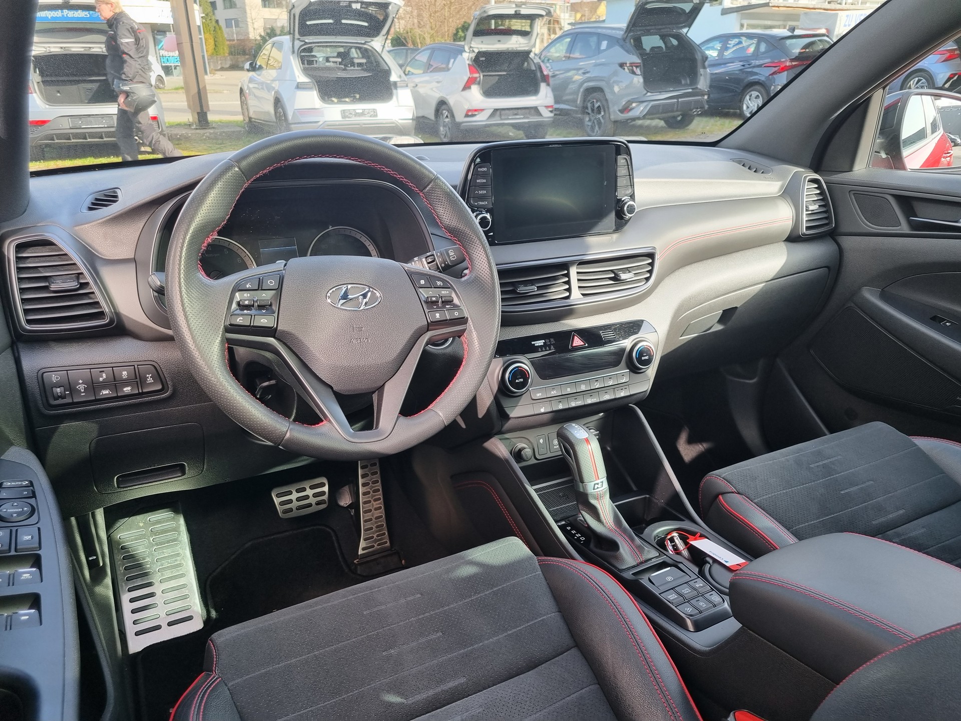 HYUNDAI Tucson 1.6 TGDI N-Line 4WD DCT-image-9