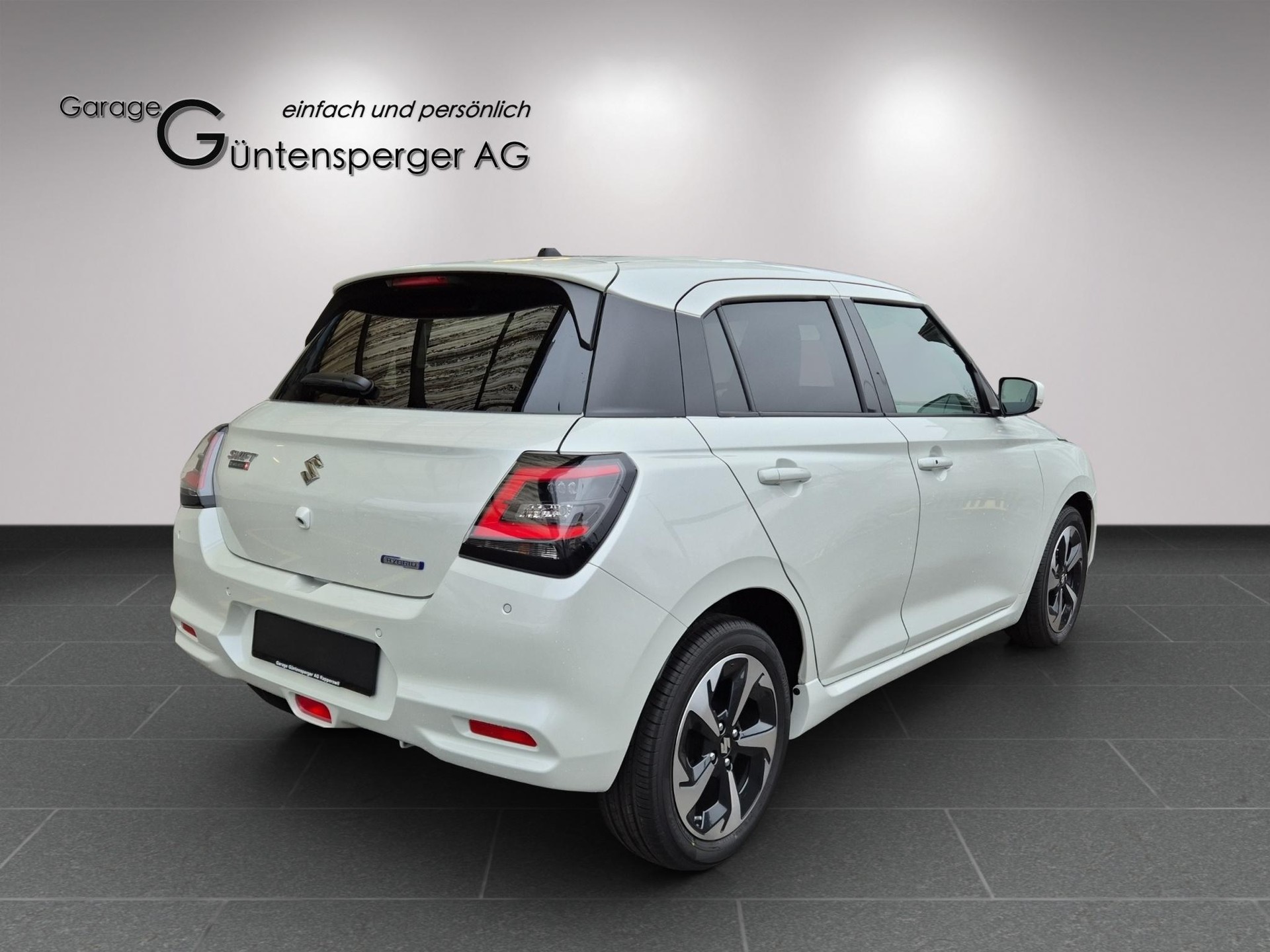 SUZUKI Swift 1.2 Compact Top Hybrid-image-4