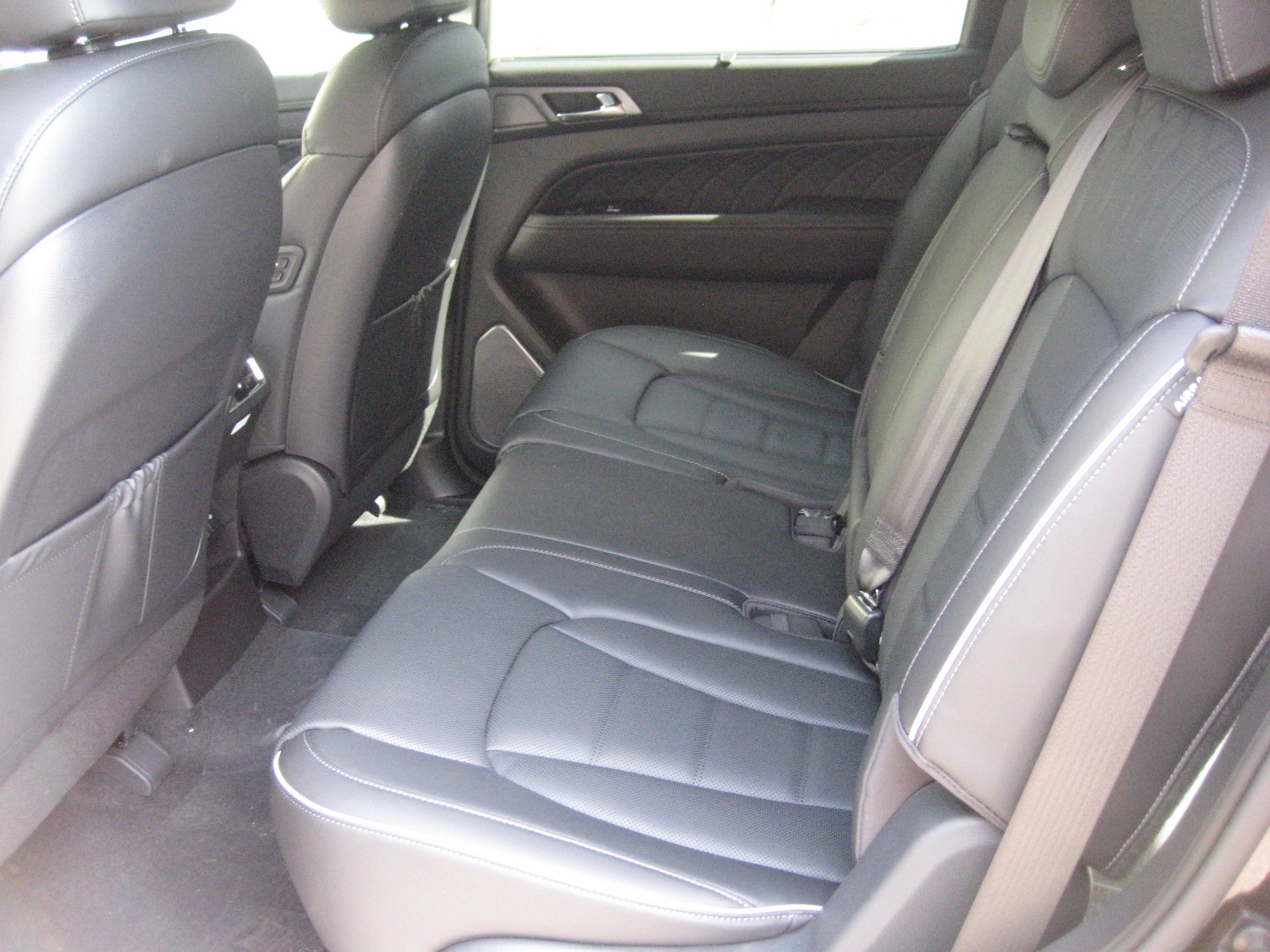 KGM-SsangYong Rexton 2.2 CRDi Blackline 4WD AT-image-6