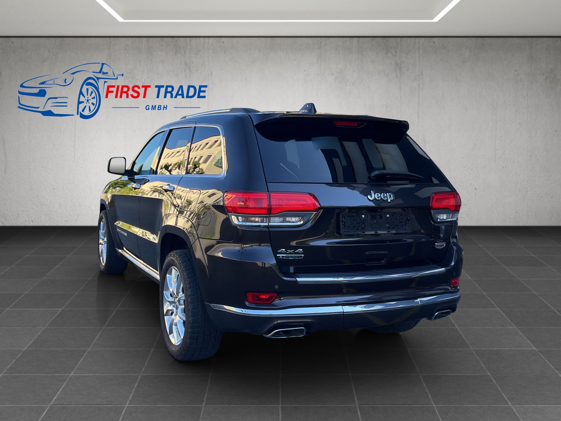JEEP Grand Cherokee 3.0 CRD Summit Automatic-image-6