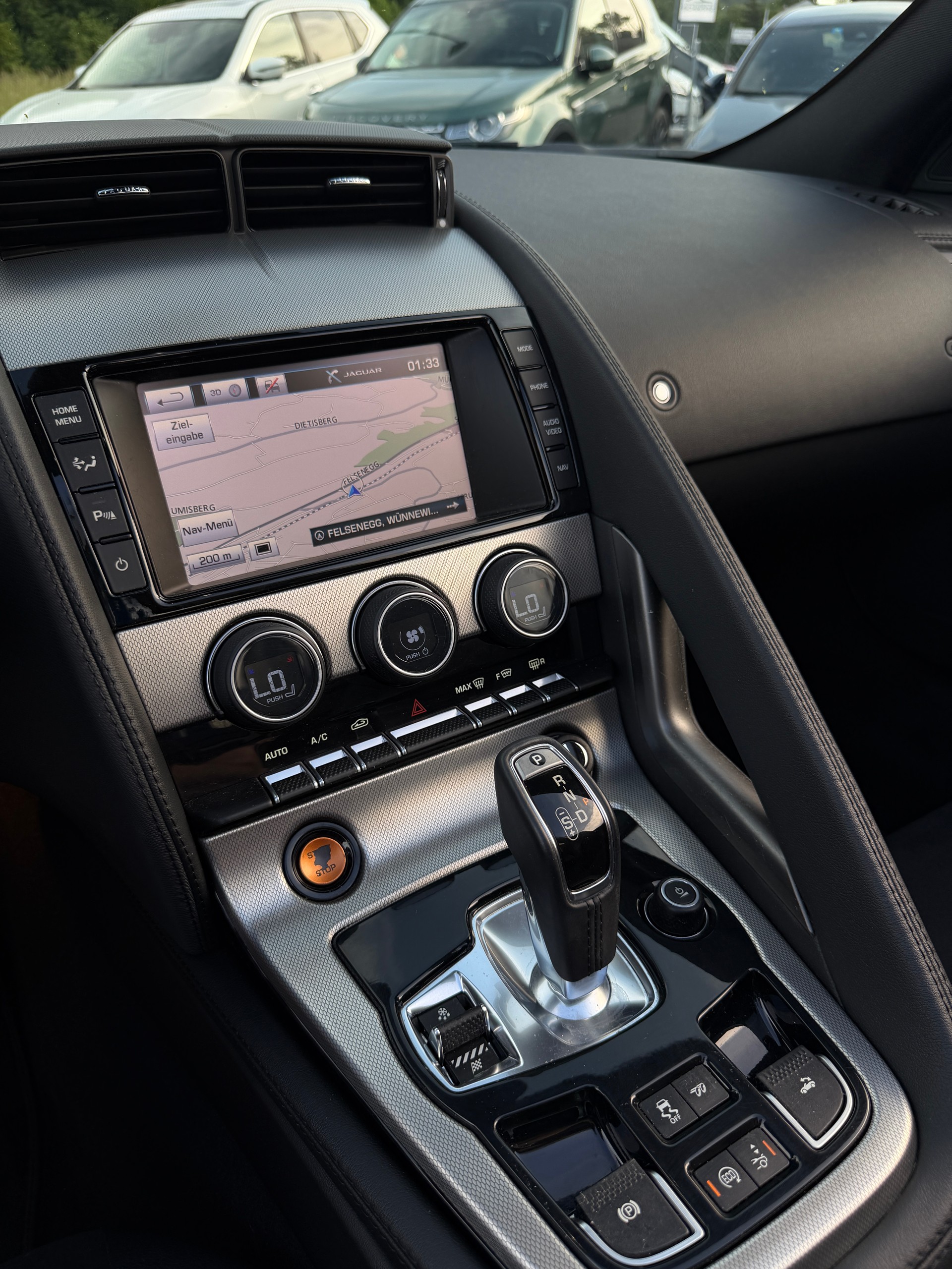 JAGUAR F-Type Convertible 3.0 V6 S/C-image-13