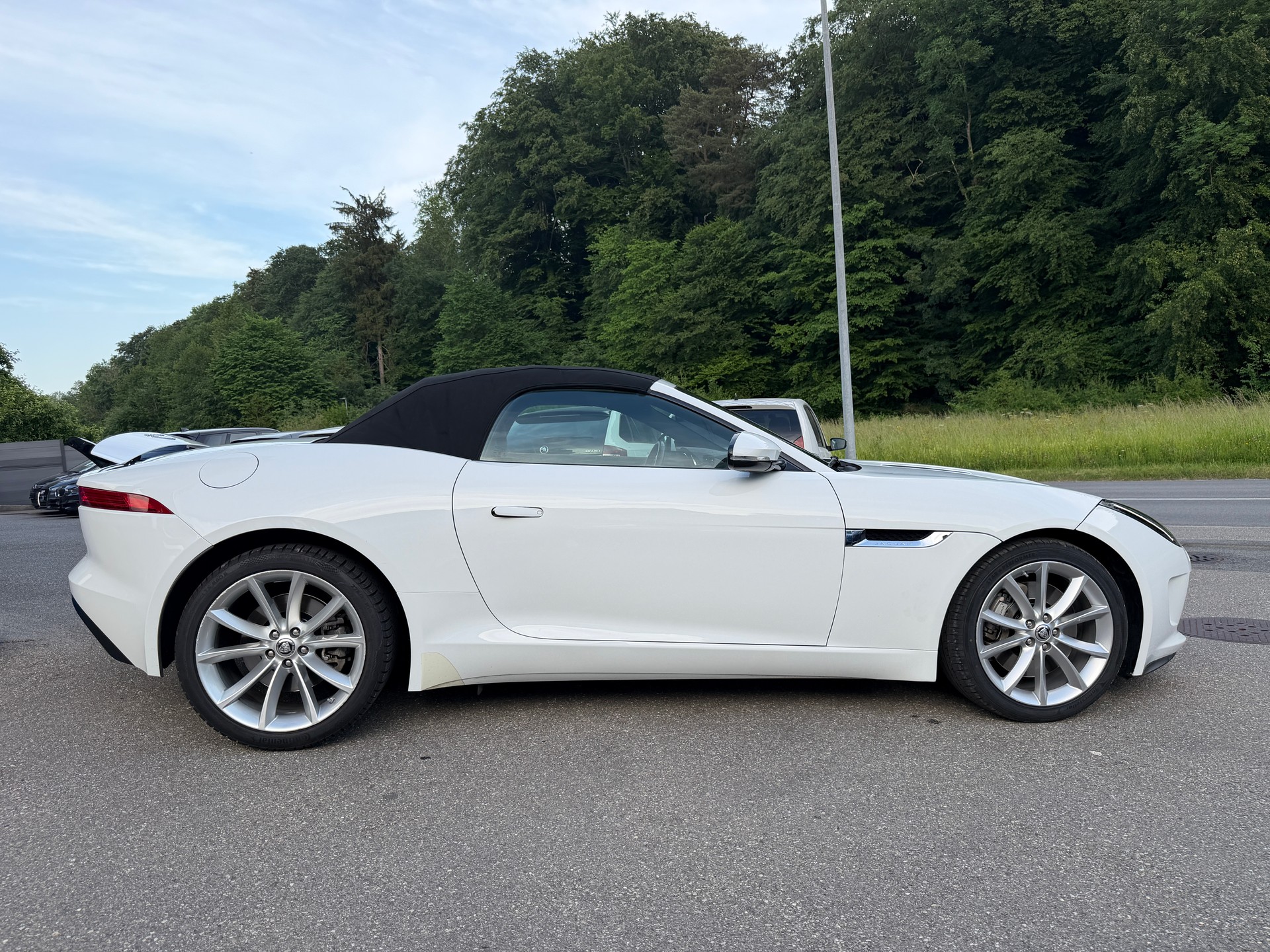 JAGUAR F-Type Convertible 3.0 V6 S/C-image-8