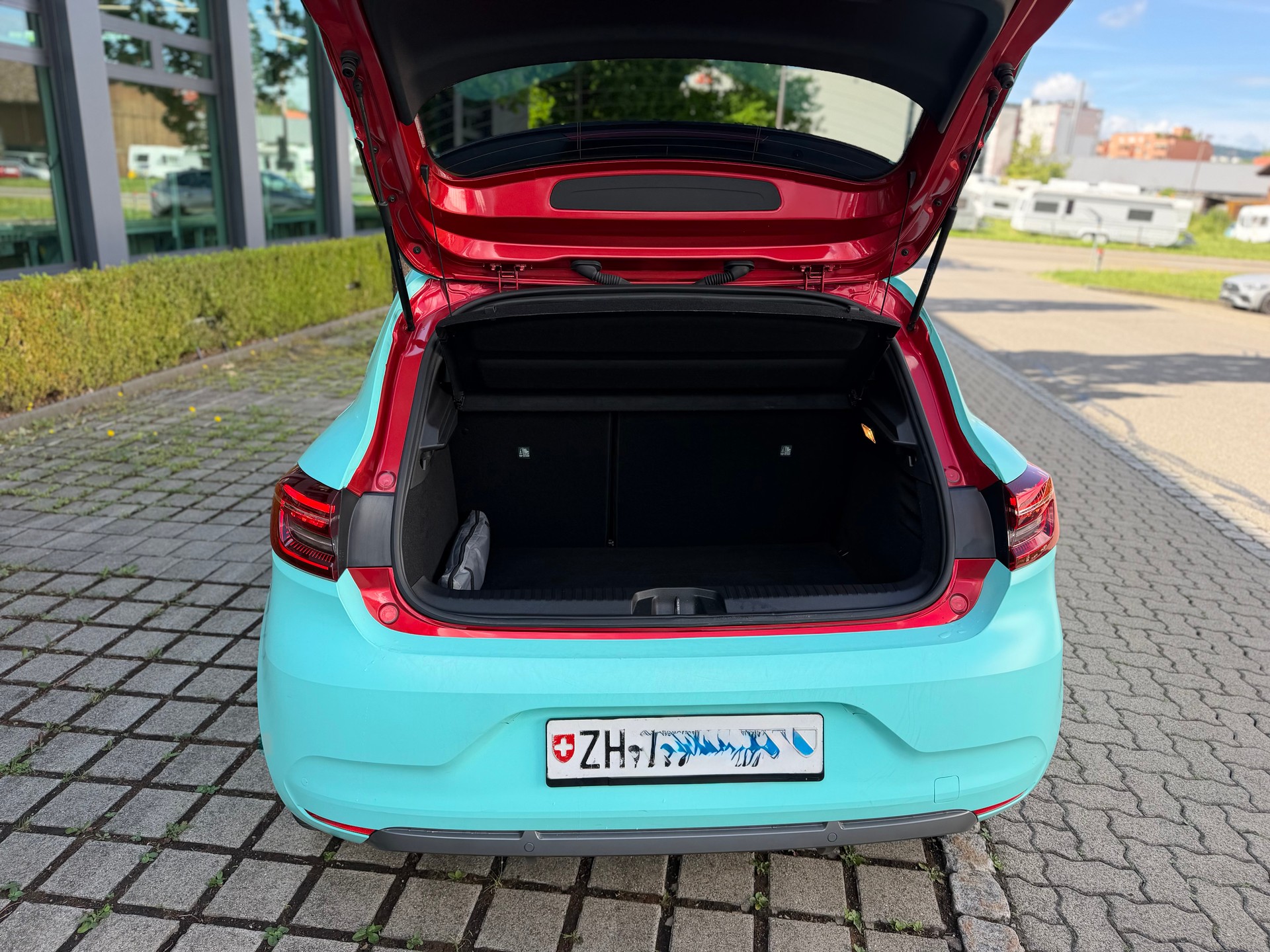 RENAULT Clio 1.6 E-Tech RS Line-image-8