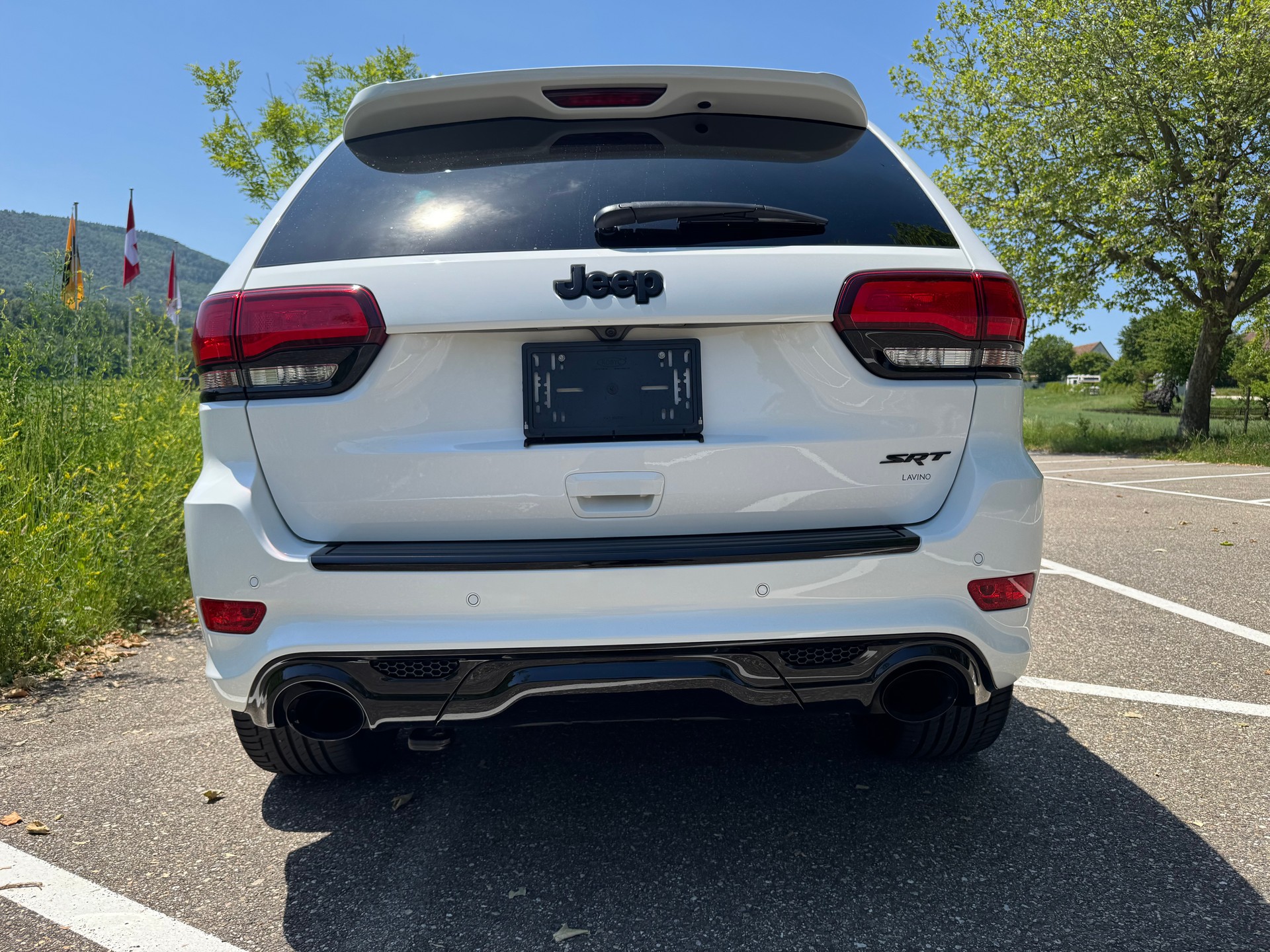JEEP 6.4 V8 HEMI SRT8-image-4