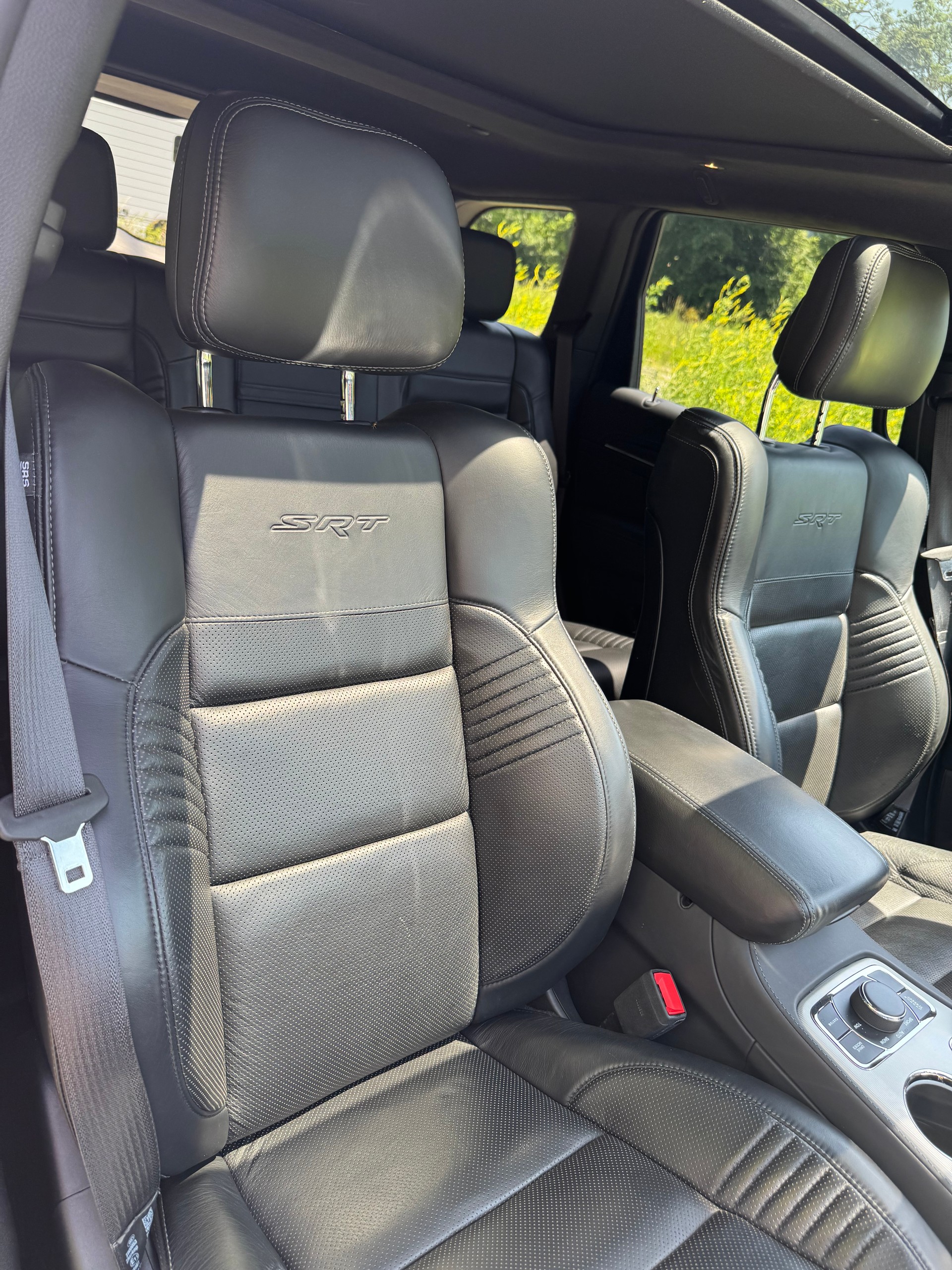 JEEP 6.4 V8 HEMI SRT8-image-5