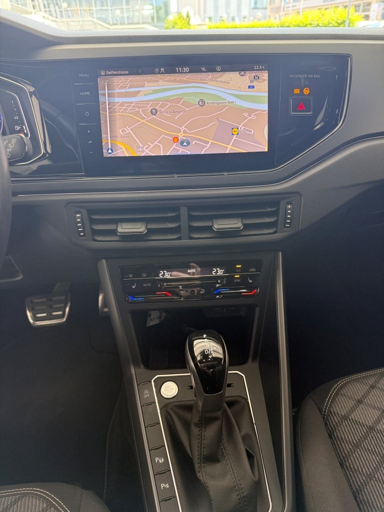 VW Taigo 1.5 TSI R-Line DSG-image-9