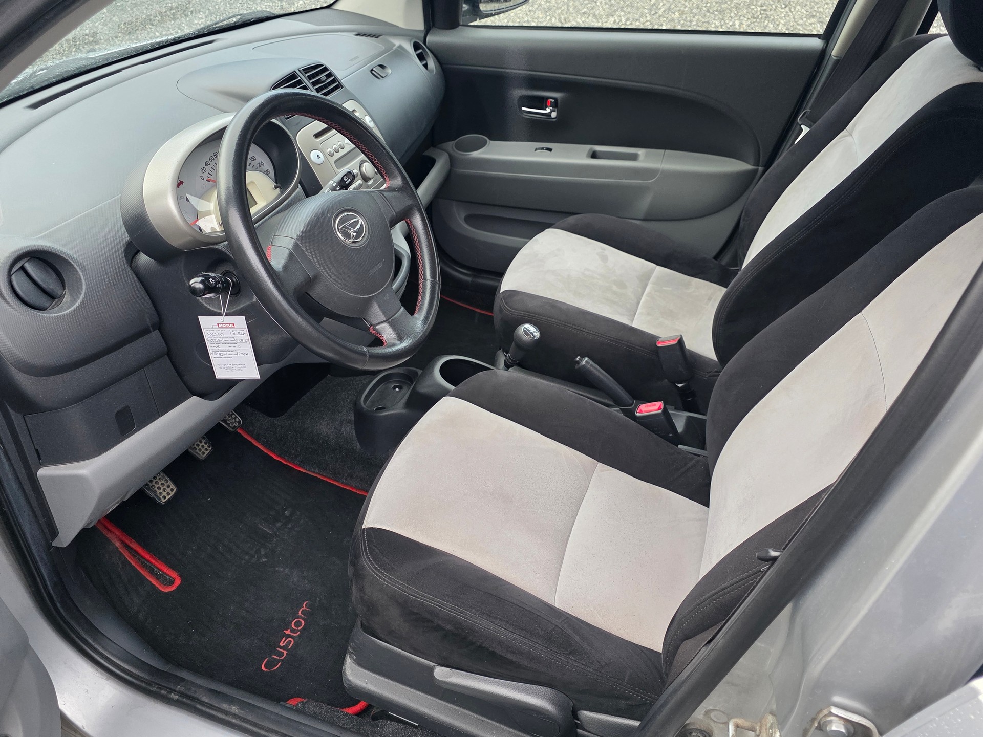 DAIHATSU Sirion 1.3 eco-4WD-image-6