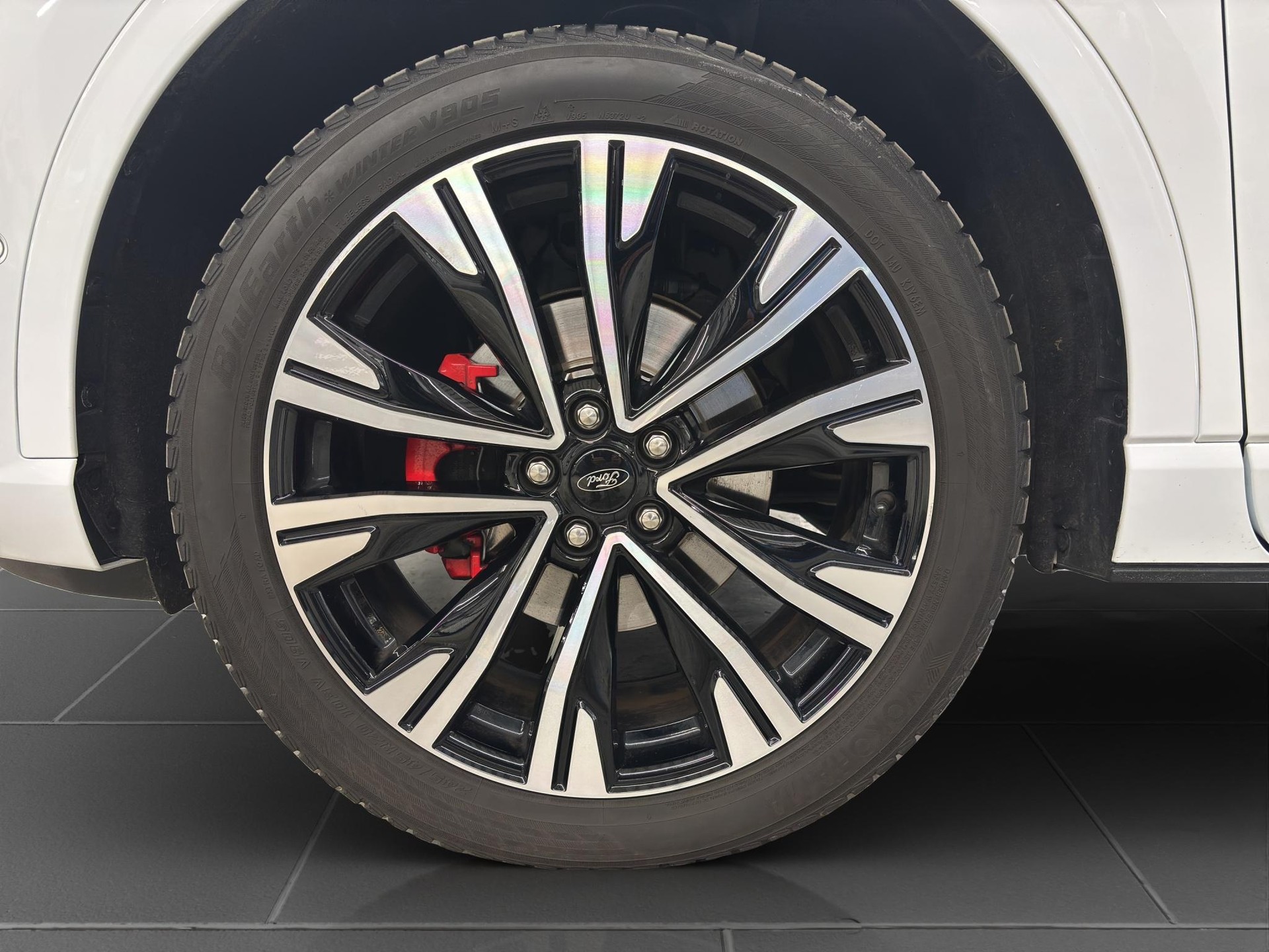 FORD Kuga 2.5 Hybrid ST-Line X 4x4-image-23
