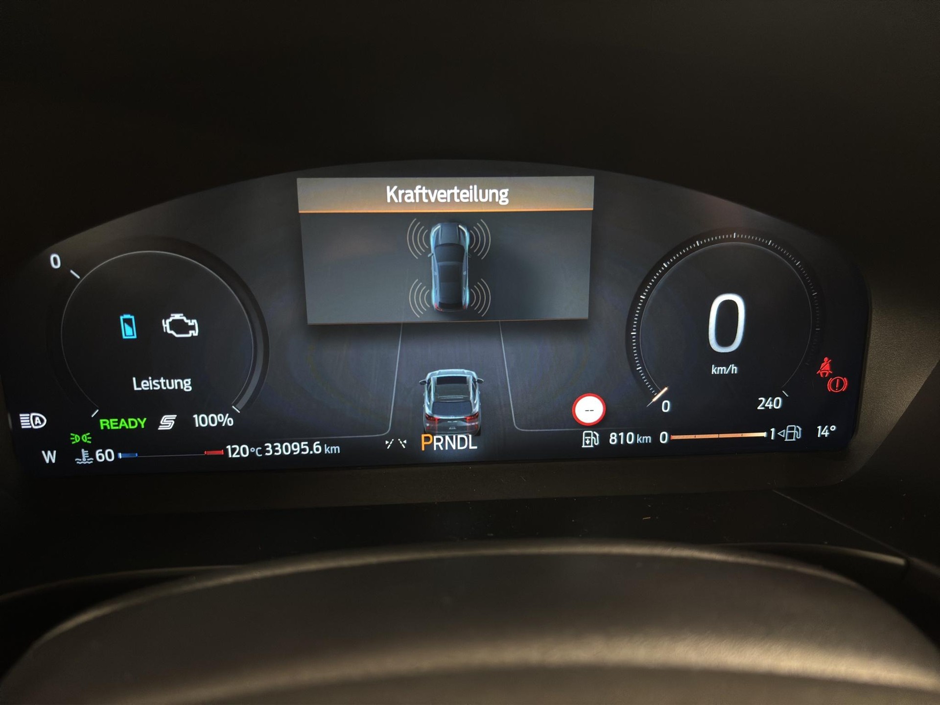 FORD Kuga 2.5 Hybrid ST-Line X 4x4-image-5