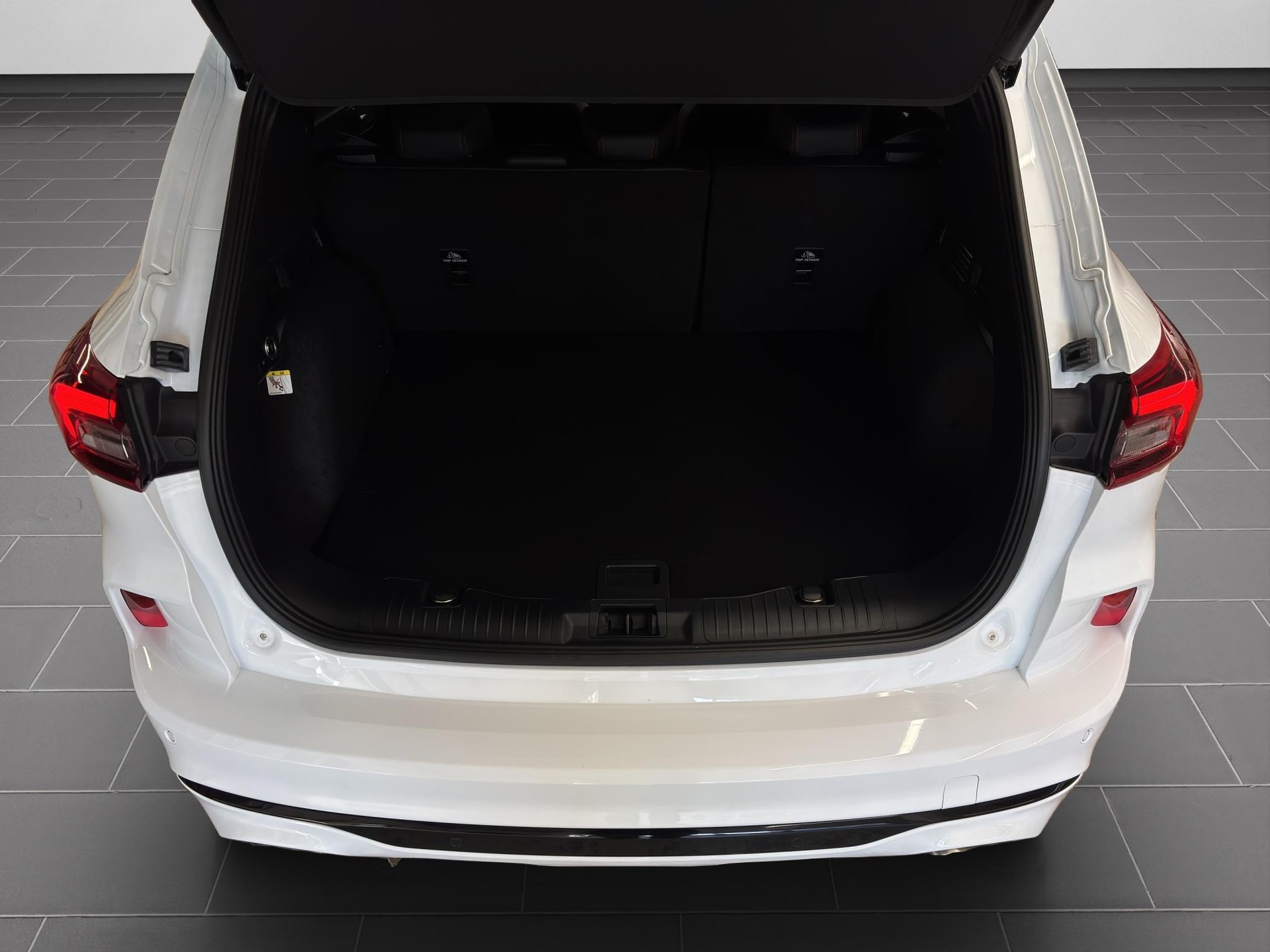 FORD Kuga 2.5 Hybrid ST-Line X 4x4-image-15