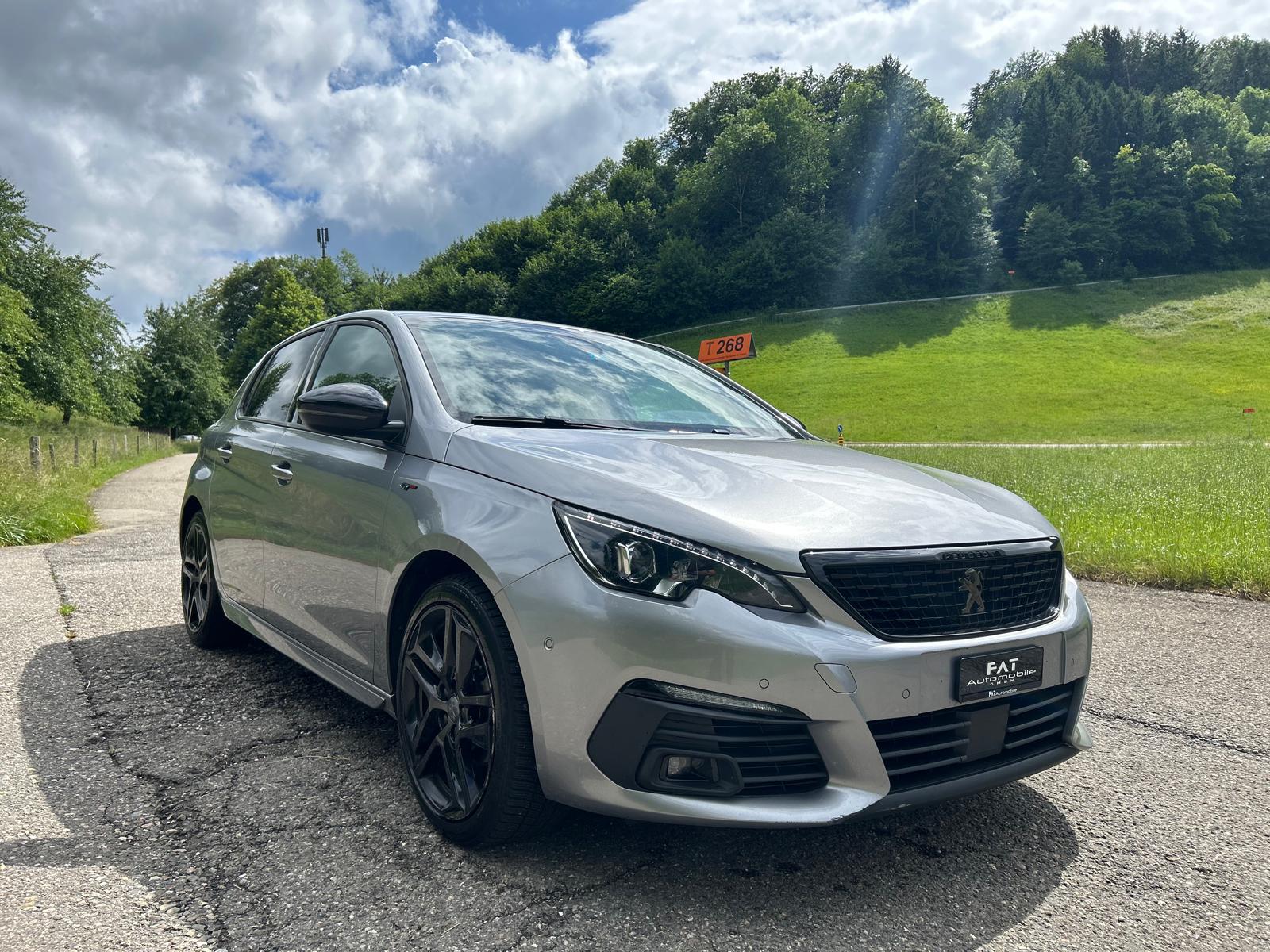 PEUGEOT 308 1.2 Pure Tech GT Pack EAT8-image-6