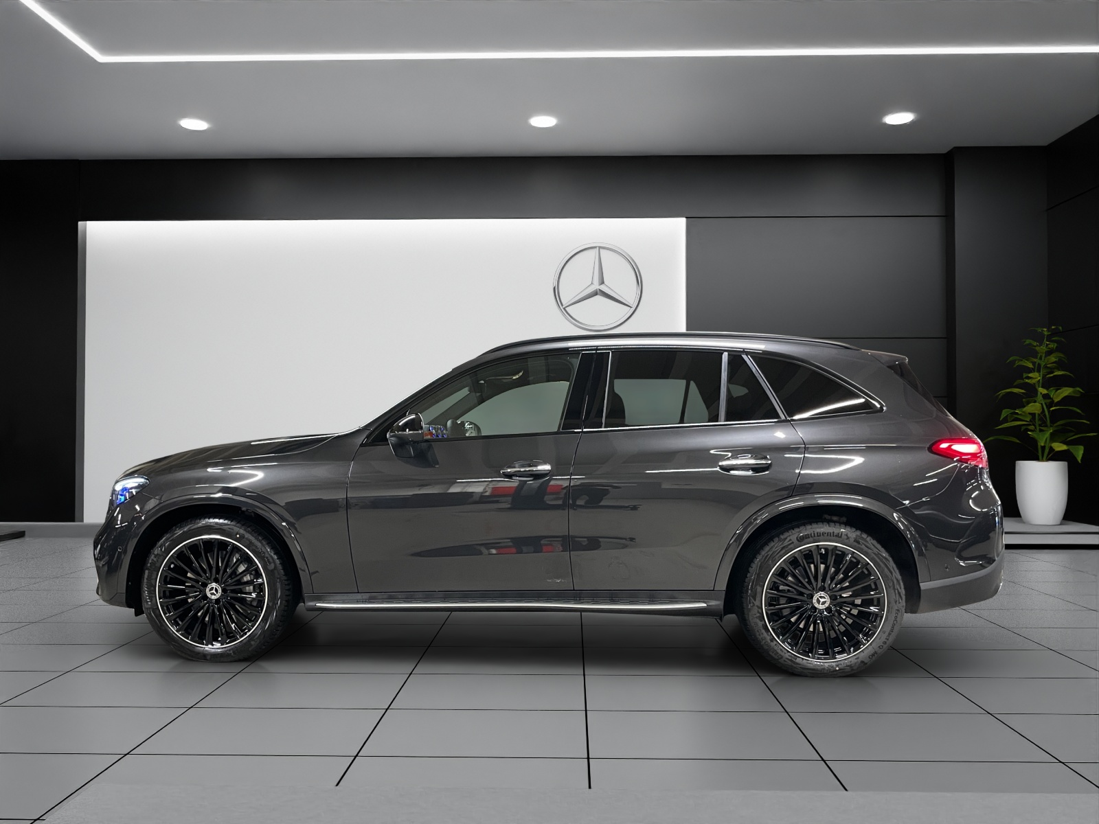 MERCEDES-BENZ GLC 220 d 4Matic 9G-Tronic-showroom-element-2