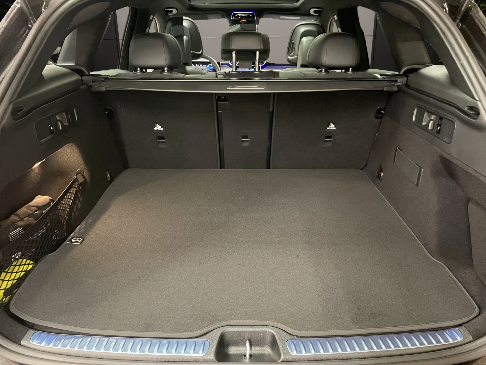 MERCEDES-BENZ GLC 220 d 4Matic 9G-Tronic-image-12