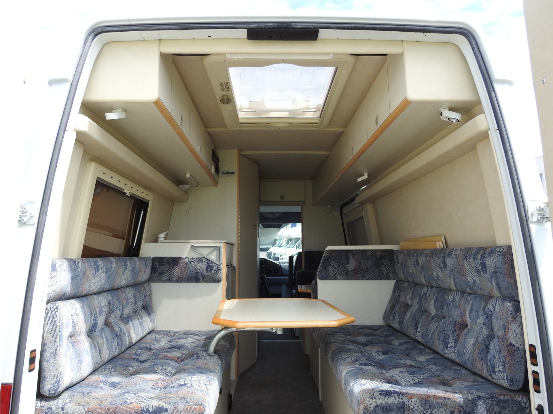 MERCEDES-BENZ 214 Kaiser Motorhomes-image-25