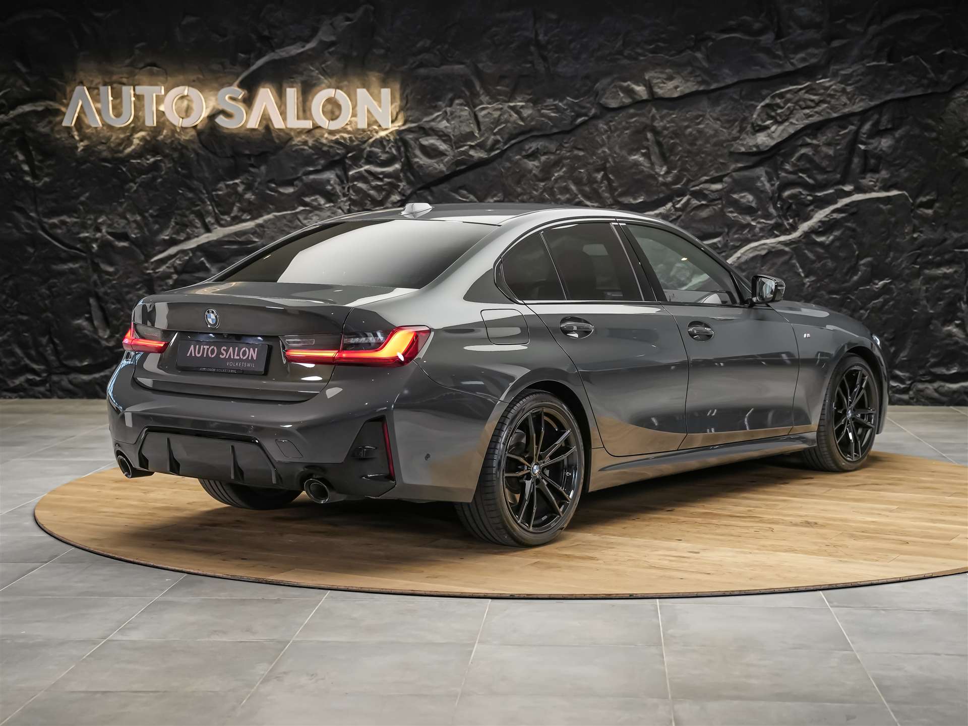 BMW 320d xDrive 48V Steptronic M Sport *360° Kamera*Abstandsregler*Parking Assistant Plus*-image-5