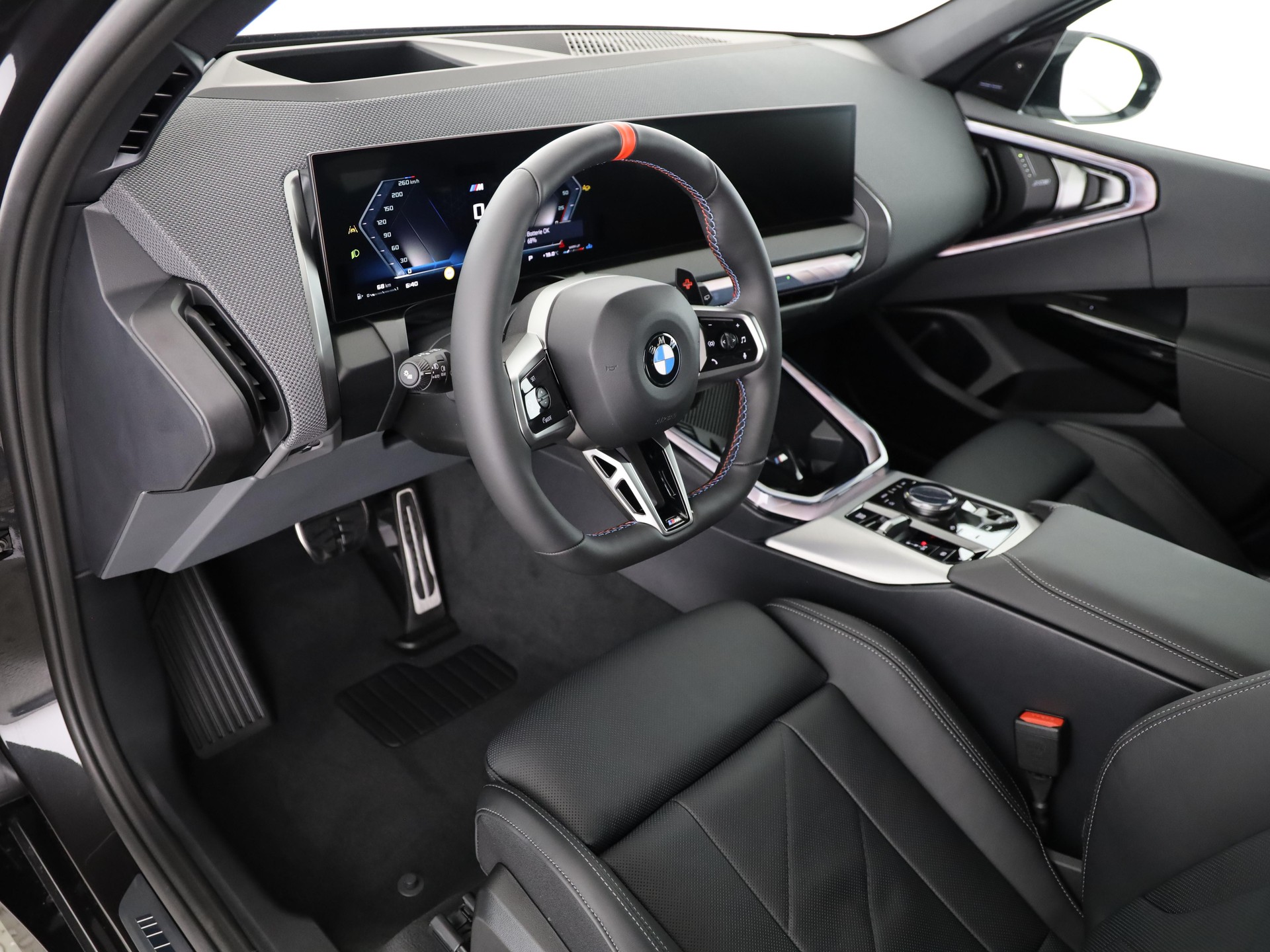 BMW X3 M50i-image-13
