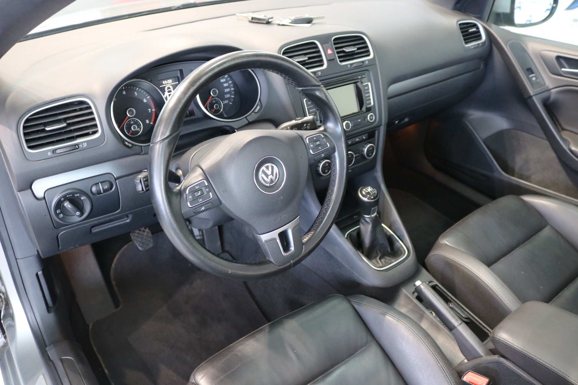 VW Golf Cabrio 1.4 TSI Lounge-image-31