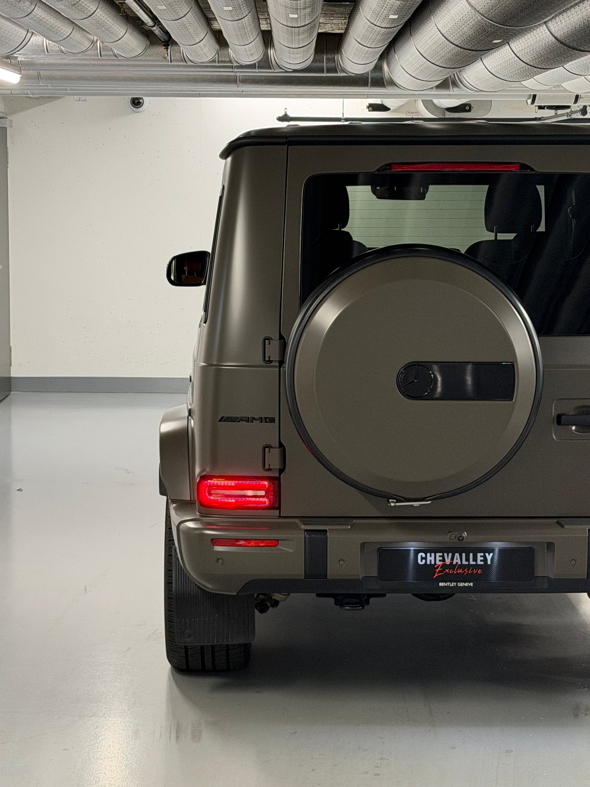 MERCEDES-BENZ G 63 AMG 9G-Tronic-image-19