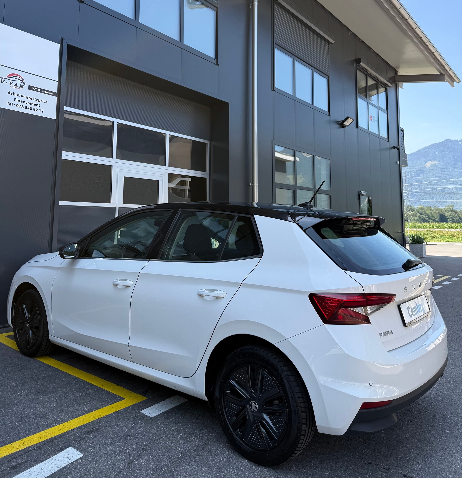 SKODA Fabia 1.0 TSI Style DSG-image-5
