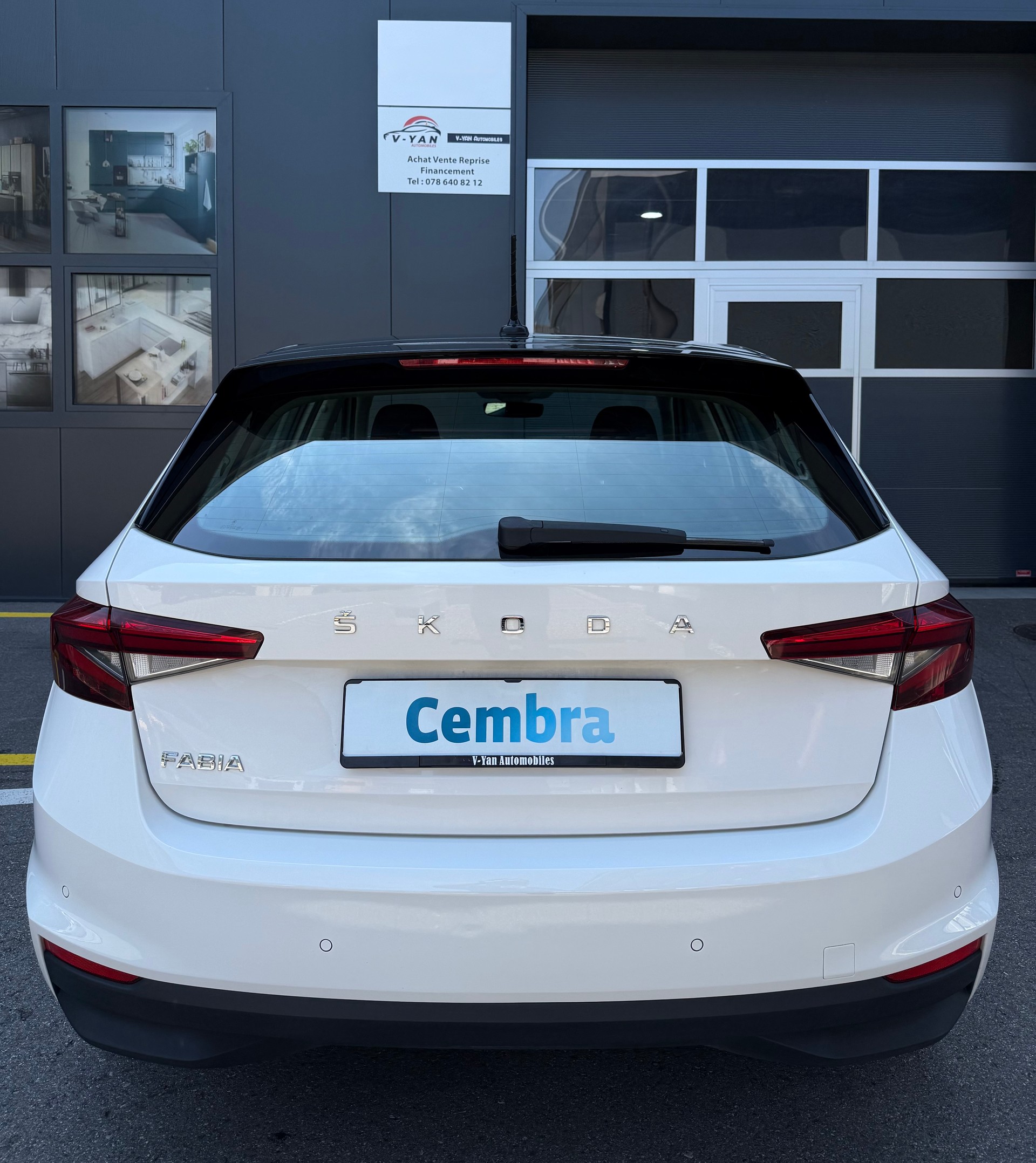 SKODA Fabia 1.0 TSI Style DSG-image-6