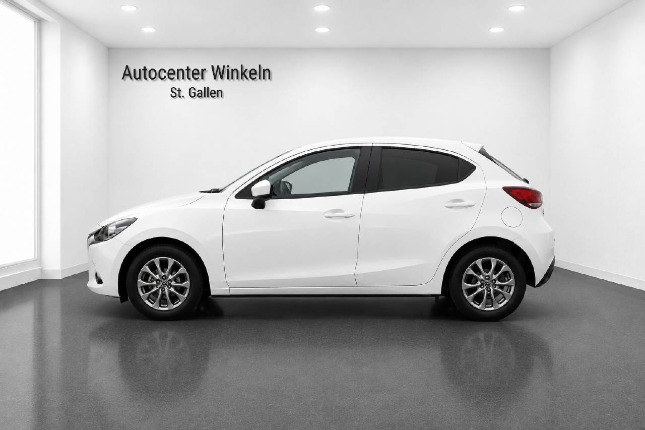MAZDA 2 1.5 90 Ambition Plus Automat-image-2