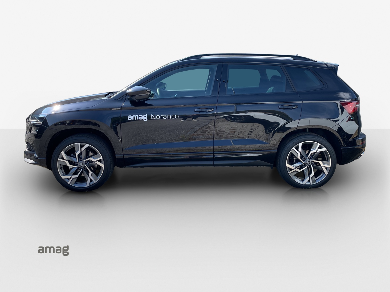 SKODA Karoq 2.0 TSI SportLine 4x4 DSG-showroom-element-1