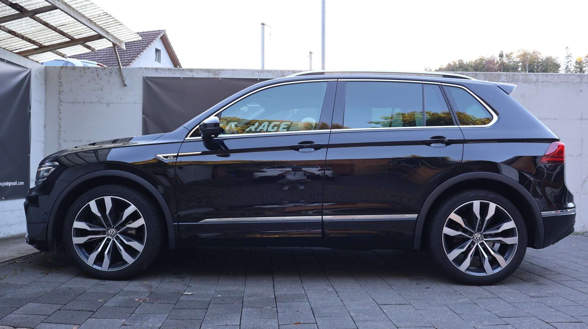 VW Tiguan 2.0 TDI SCR Highline4Motion DSG-image-4