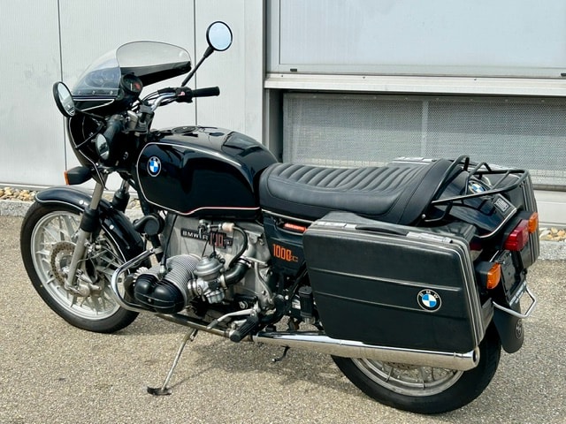 BMW S-image-2