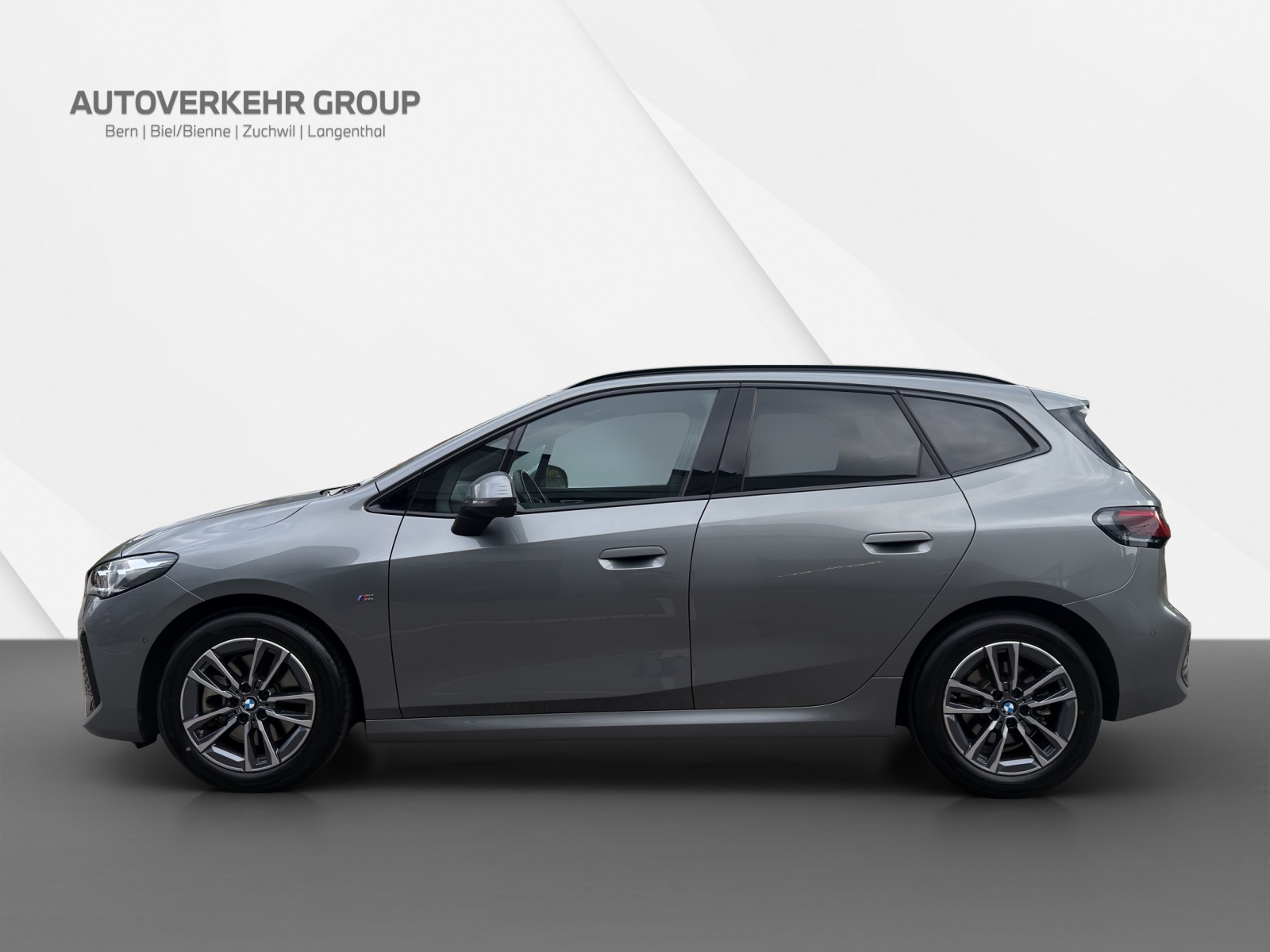 BMW 223i Active Tourer M Sport-showroom-element-2