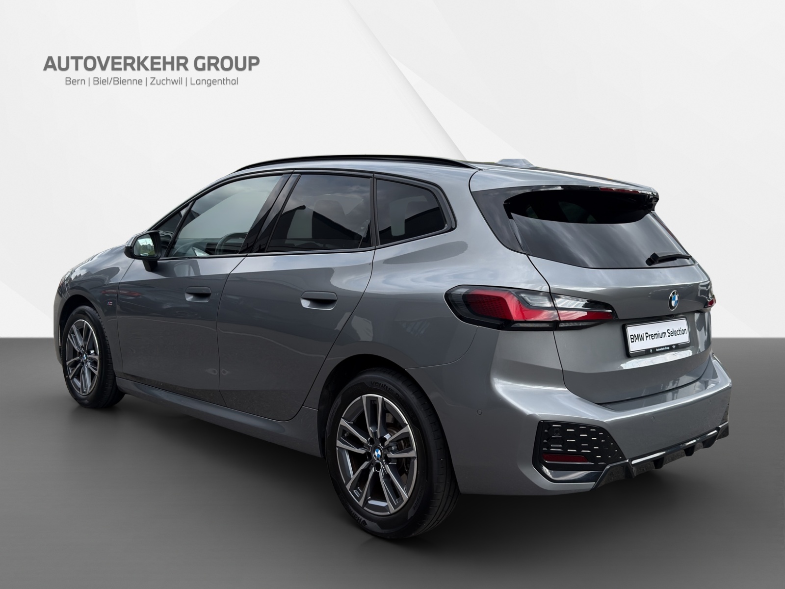 BMW 223i Active Tourer M Sport-showroom-element-3