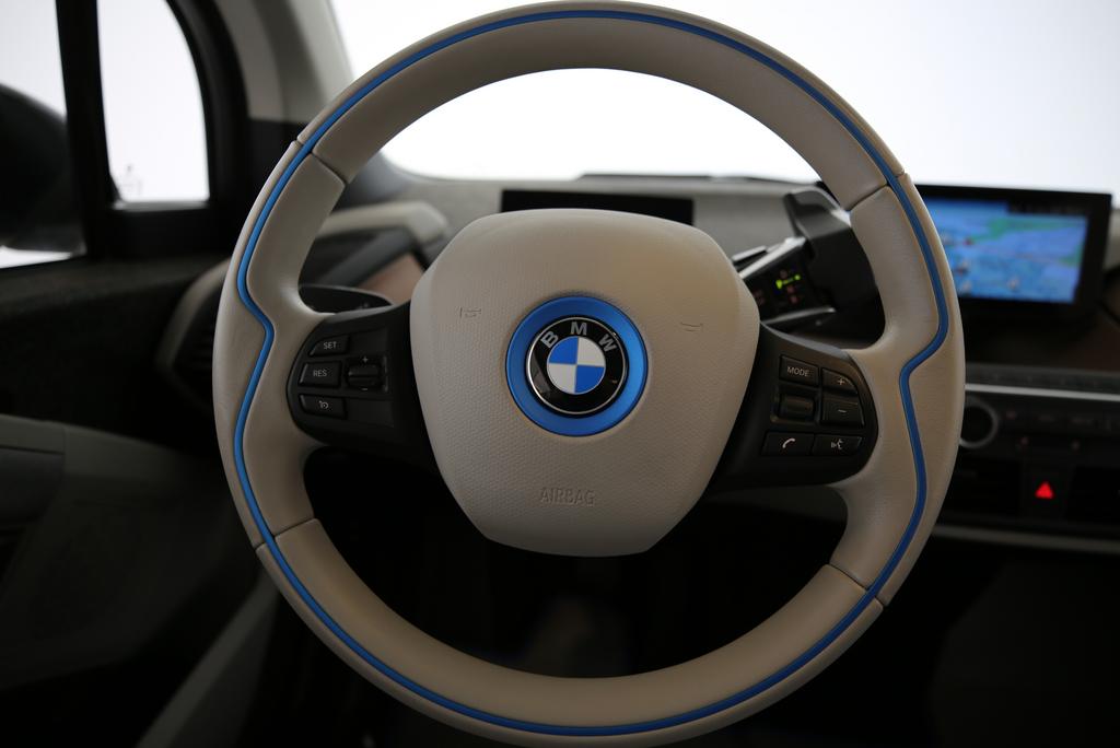 BMW i3 120 Ah-image-4