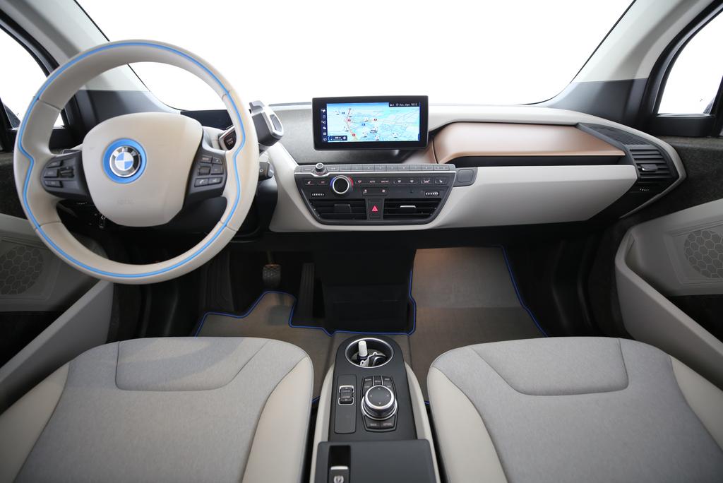 BMW i3 120 Ah-image-5