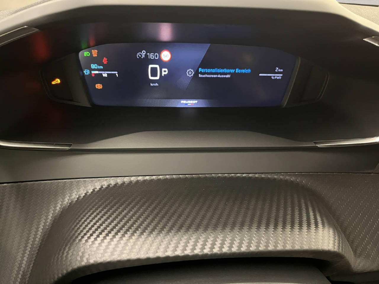 PEUGEOT 208 1.2 Hybrid Allure-image-9