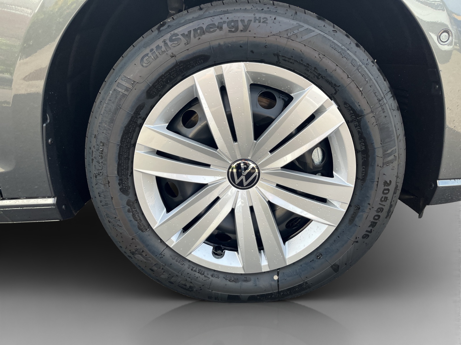 VW Caddy 2.0 TDI Liberty DSG-image-13