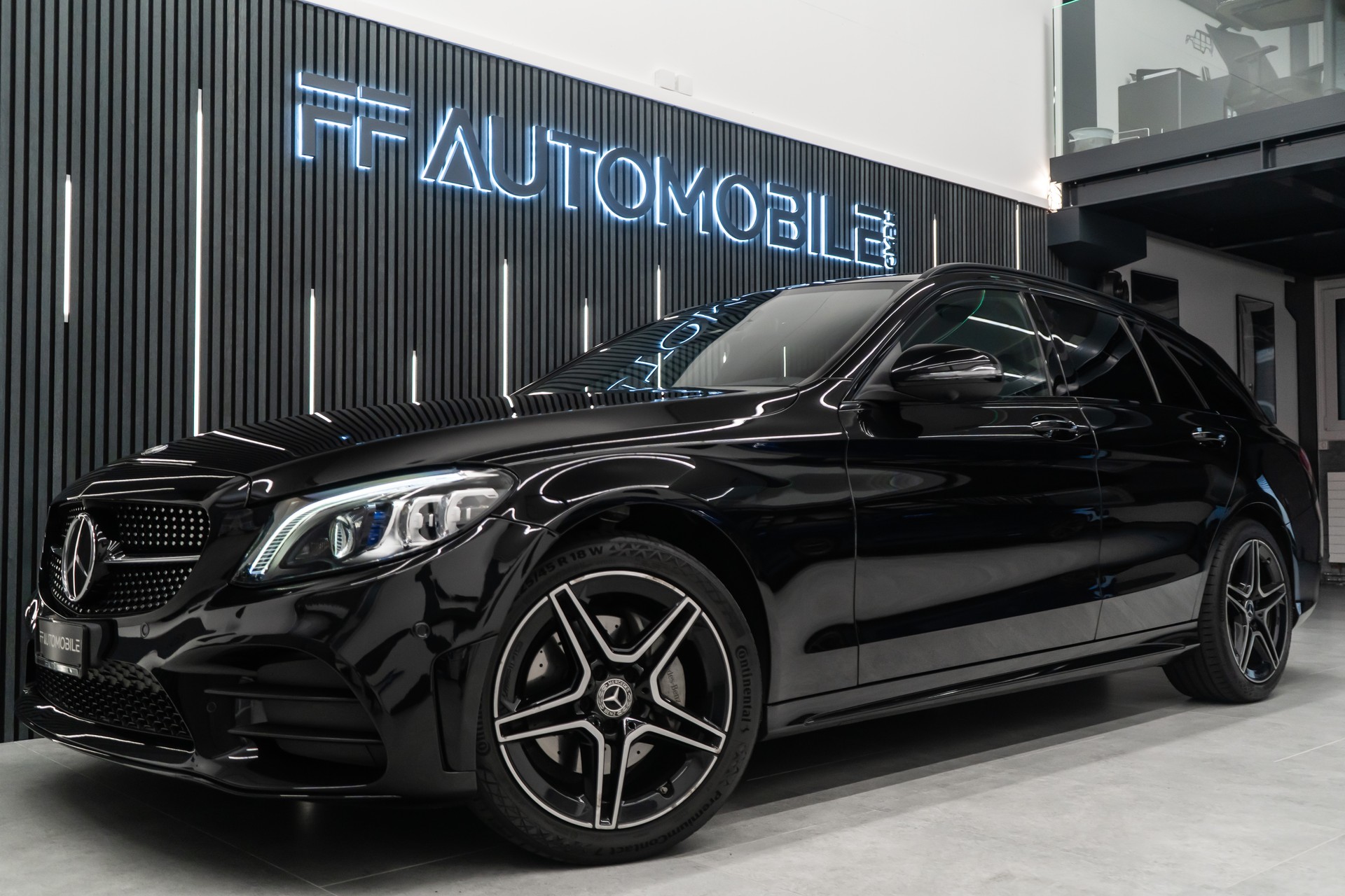MERCEDES-BENZ C 200 Swiss Star AMG Line 4M 9G-Tronic