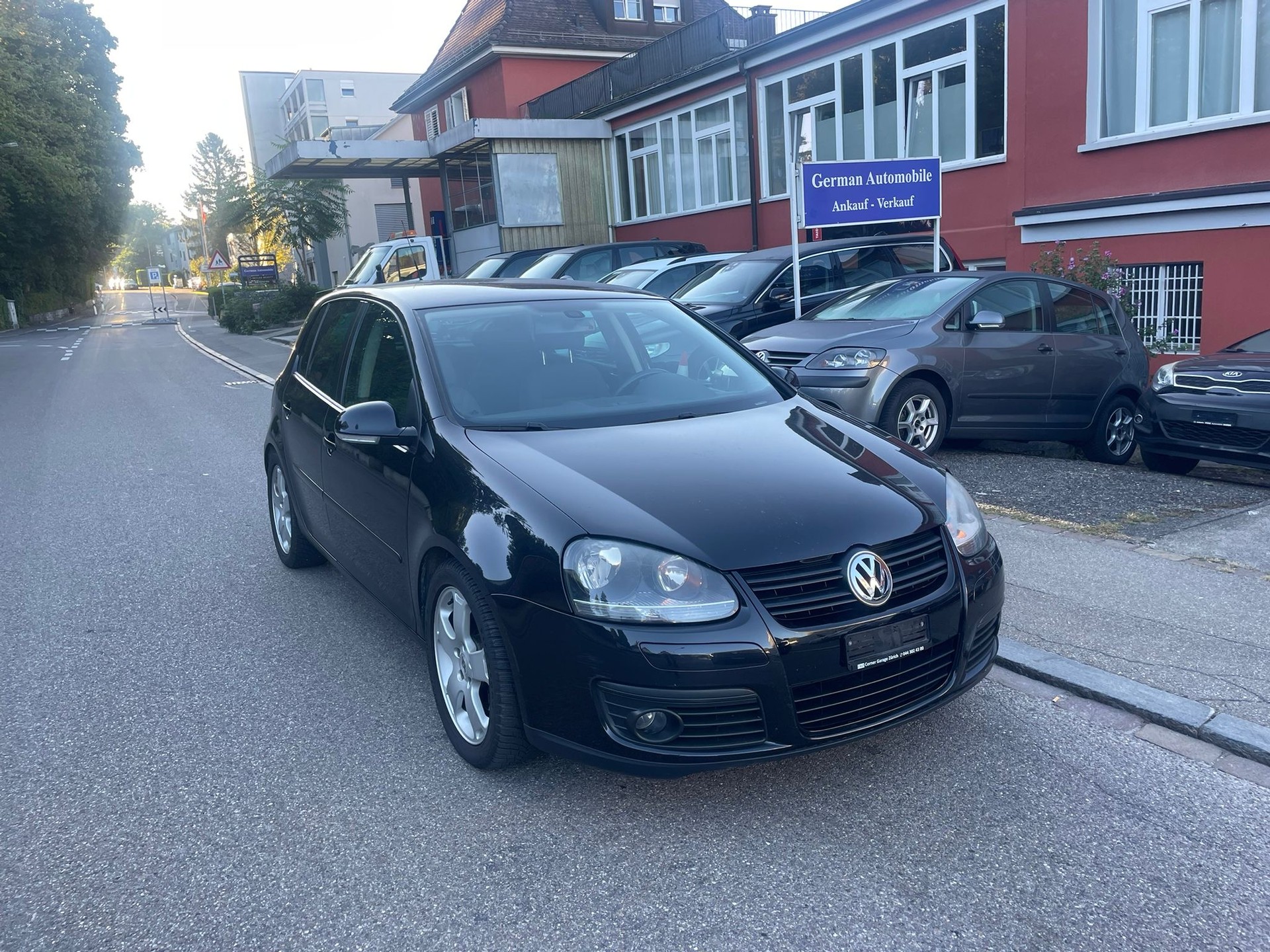 VW Golf 1.4 TSI GT Sport-showroom-element-2