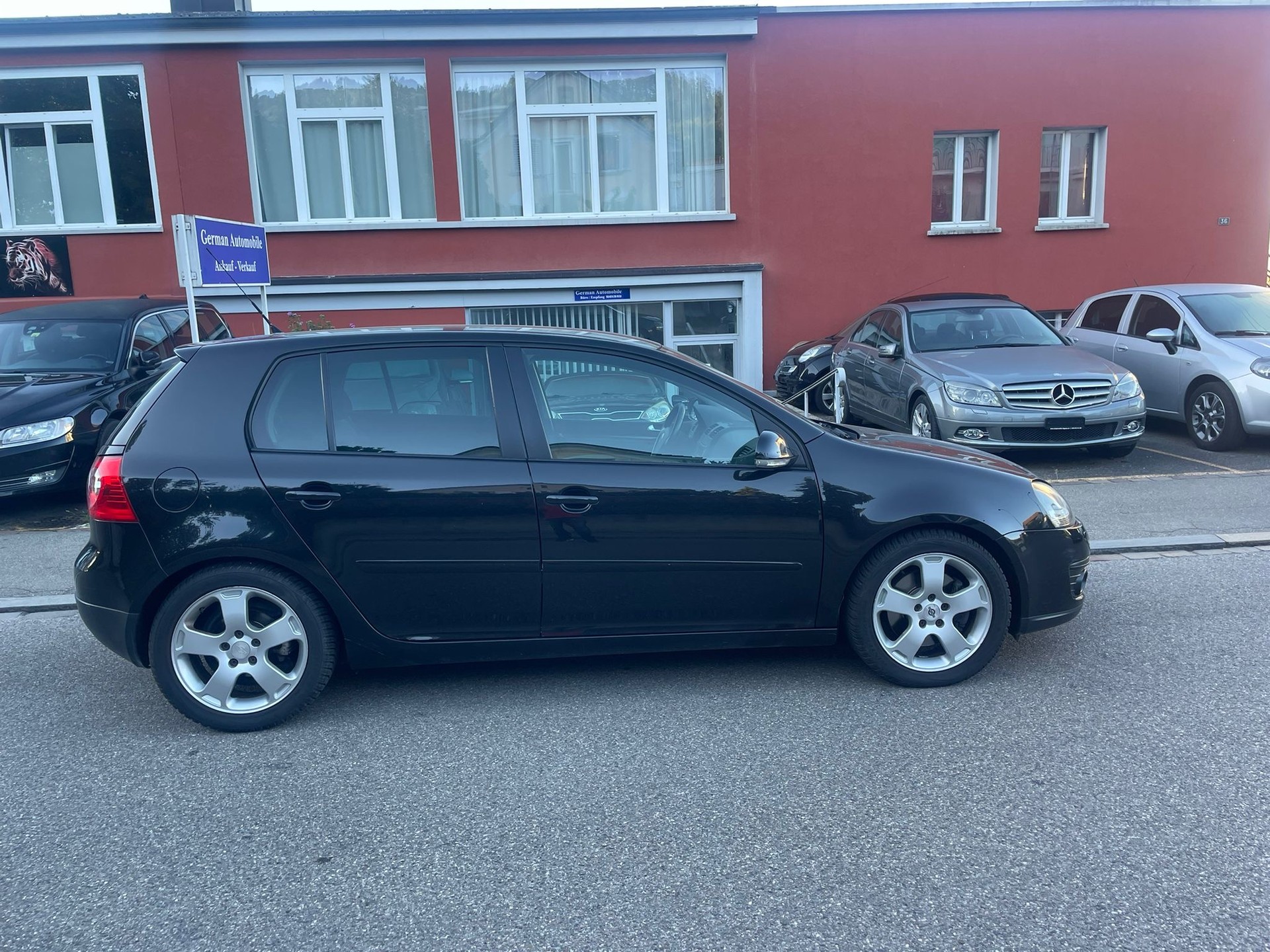 VW Golf 1.4 TSI GT Sport-showroom-element-3