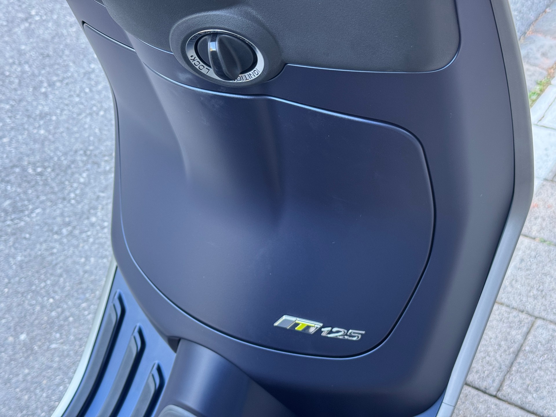 PIAGGIO Vespa 125 Primavera Tech Euro 5+-image-9