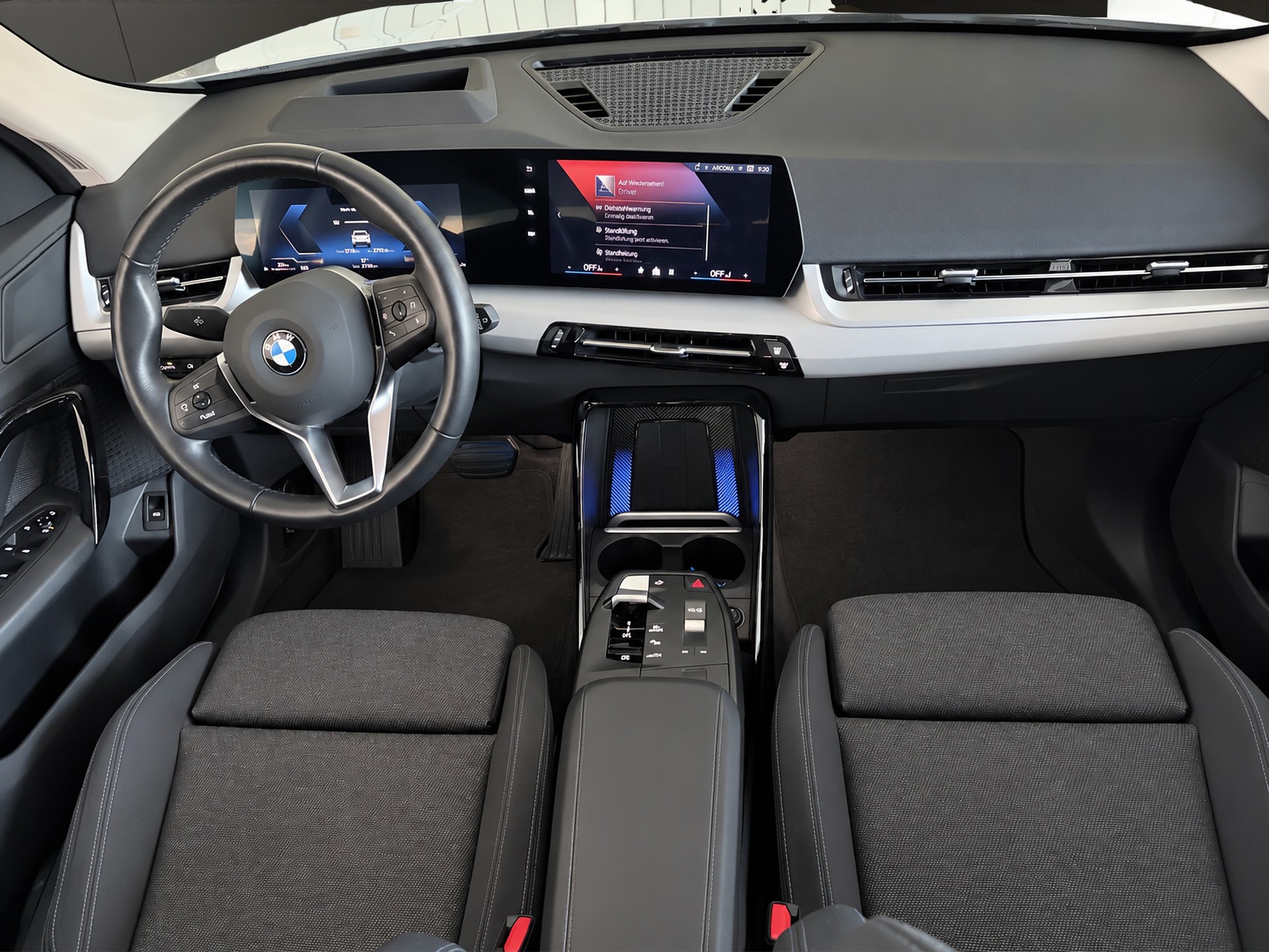 BMW X1 xDrive 20d 48V-image-10